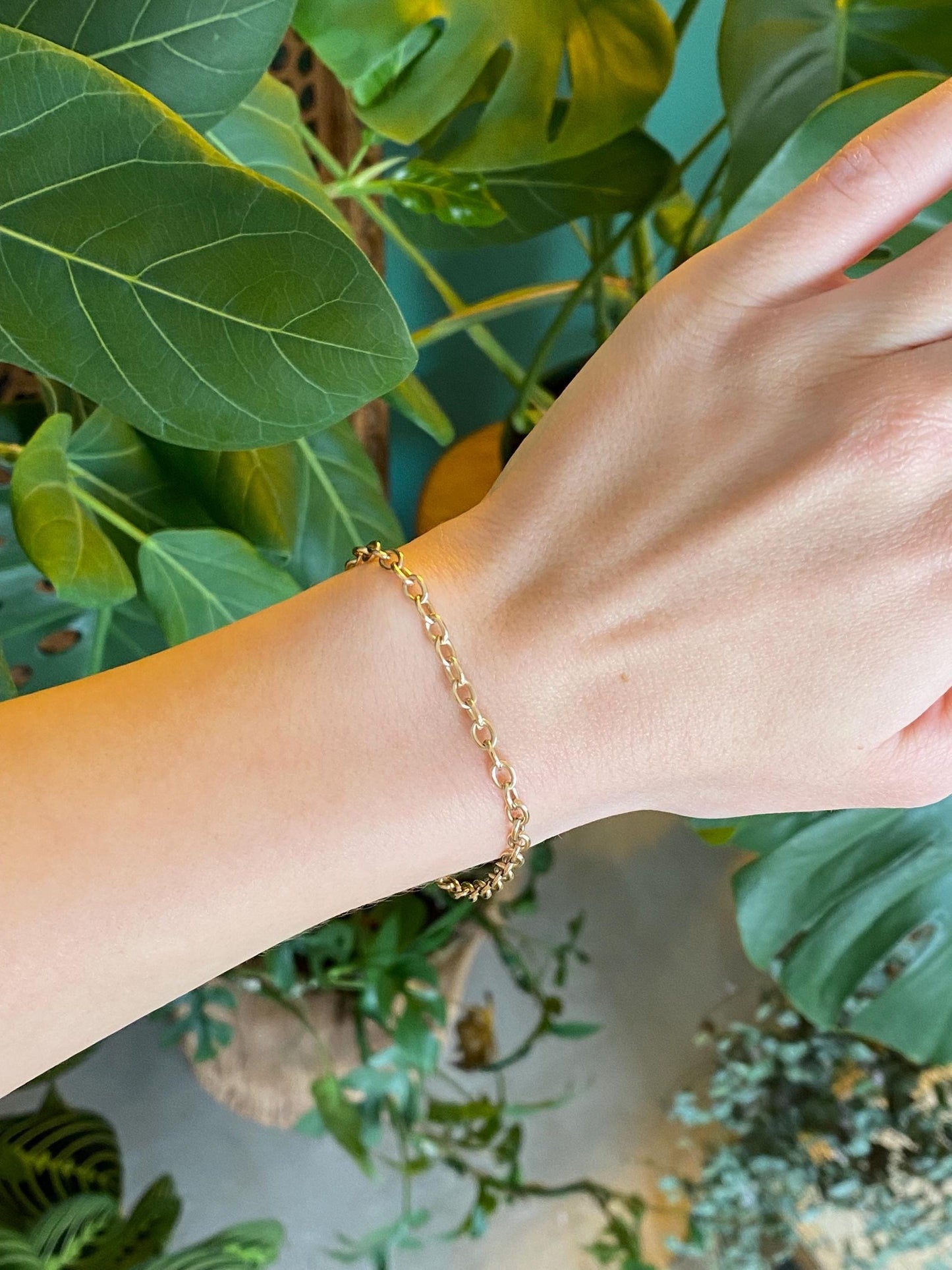 Vintage Solid 14k Yellow Gold Cable Link Charm Bracelet - 7.25 inches