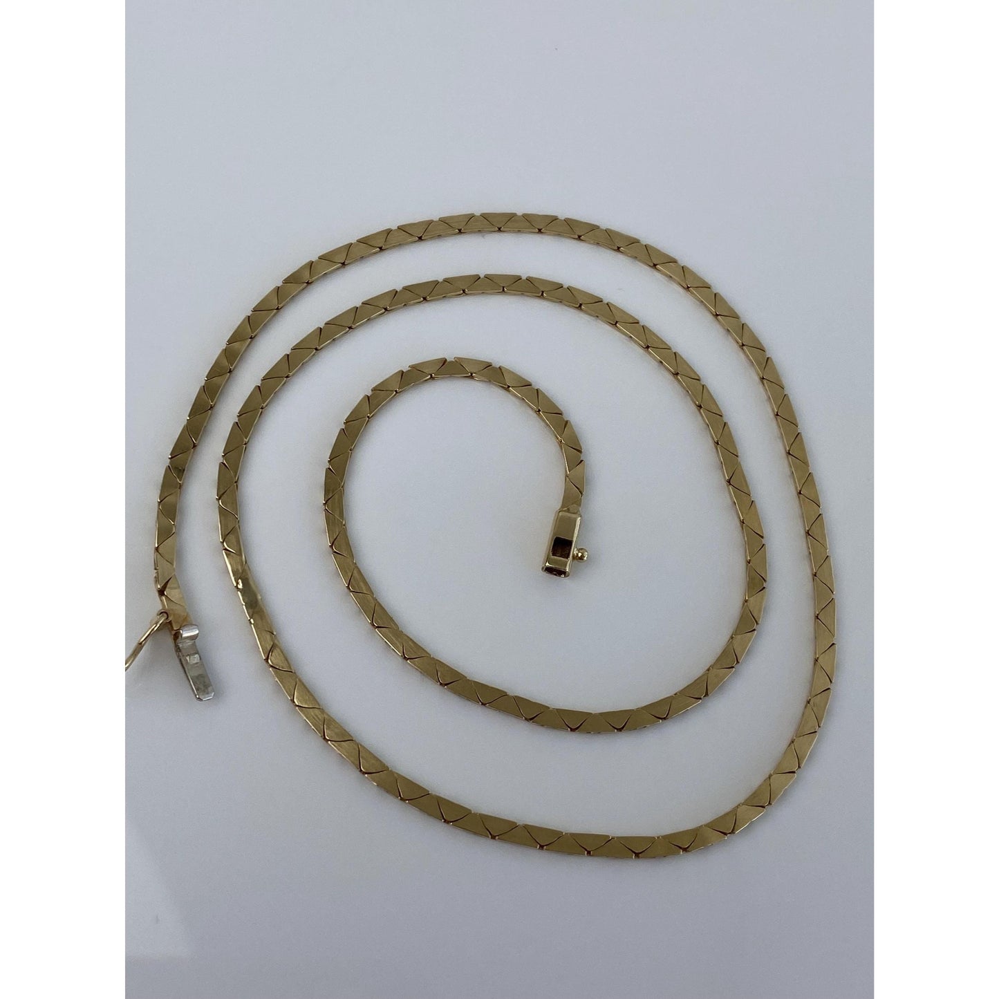 Vintage Solid 14k Yellow Gold Chunky Triangle Link Chain Necklace - 18 inches