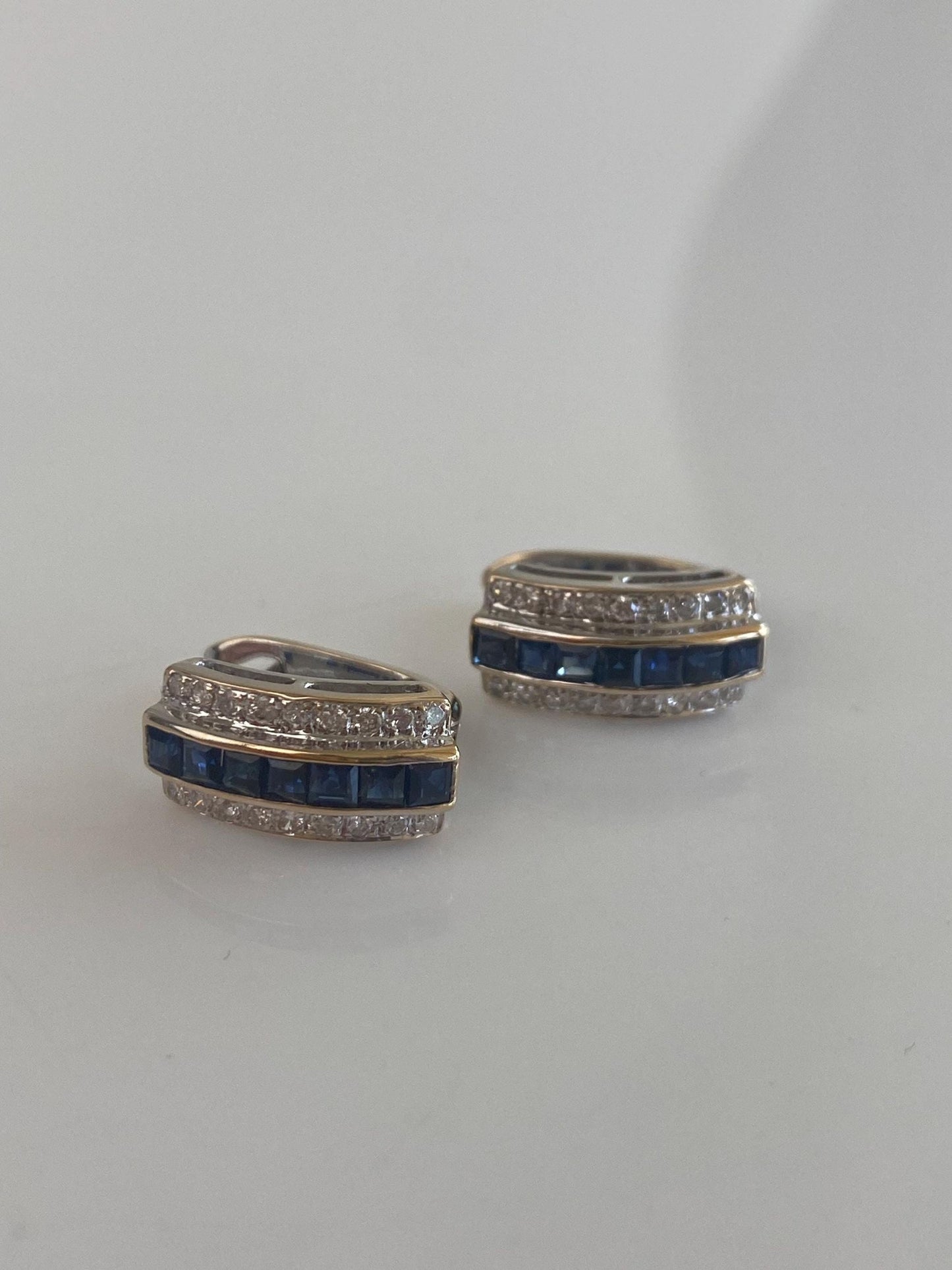 Vintage Solid 14k White Gold Diamonds Blue Sapphire Drop Earrings