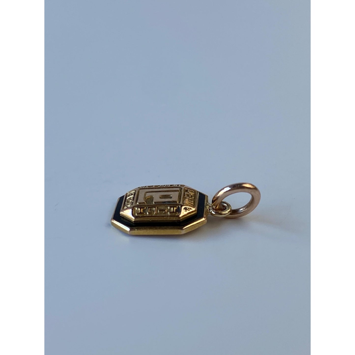 Vintage Solid 10k Yellow Gold Peru 1924 Class Charm