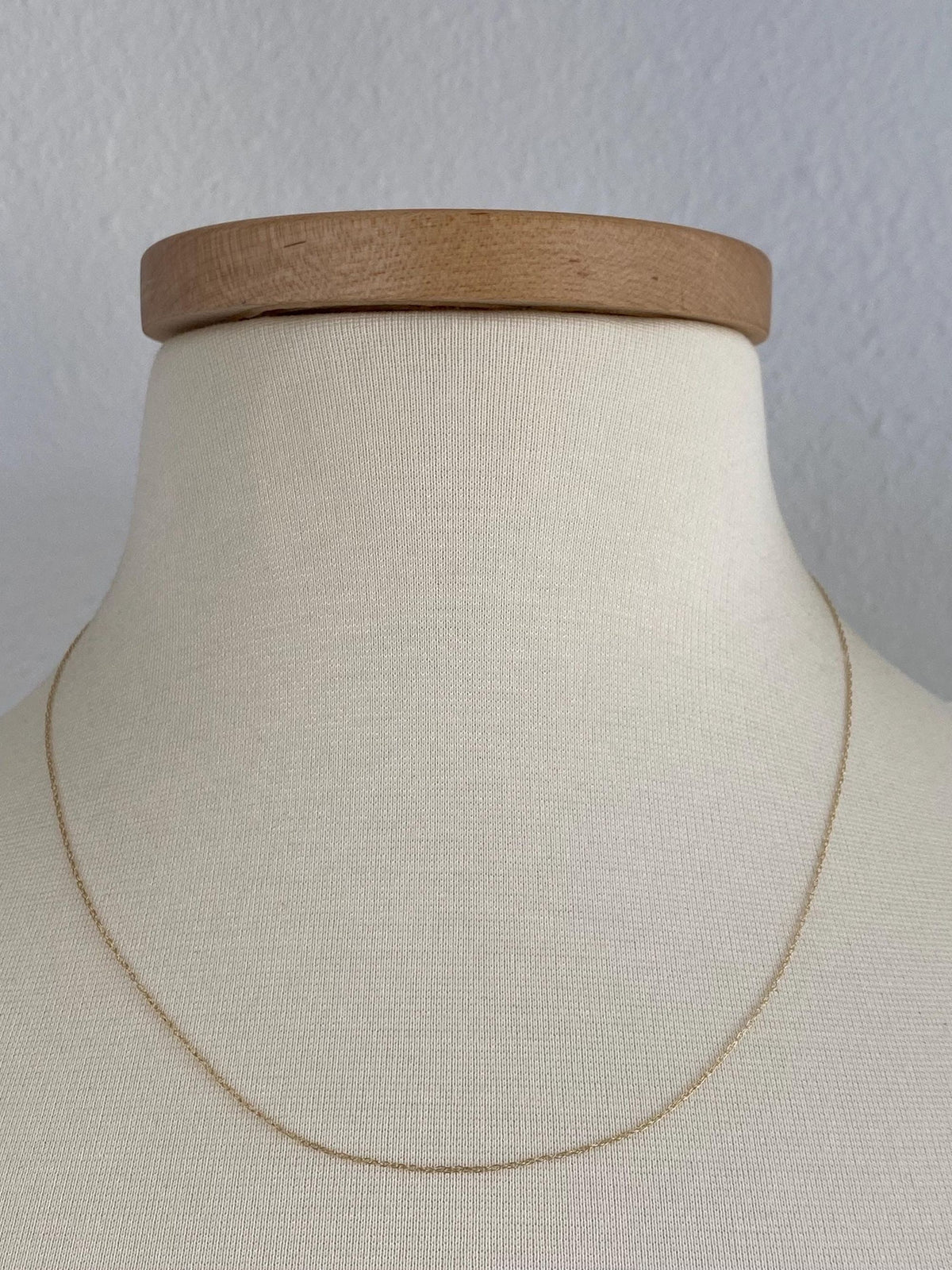 Vintage Solid 10k Yellow Gold Dainty Chain Necklace - 19.25 inches