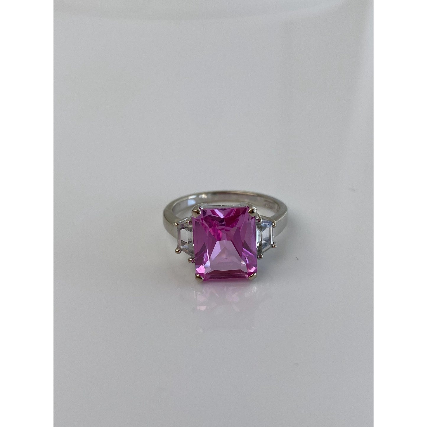 Vintage Solid 14k White Gold Pink Clear Sapphire Ring - Size 7
