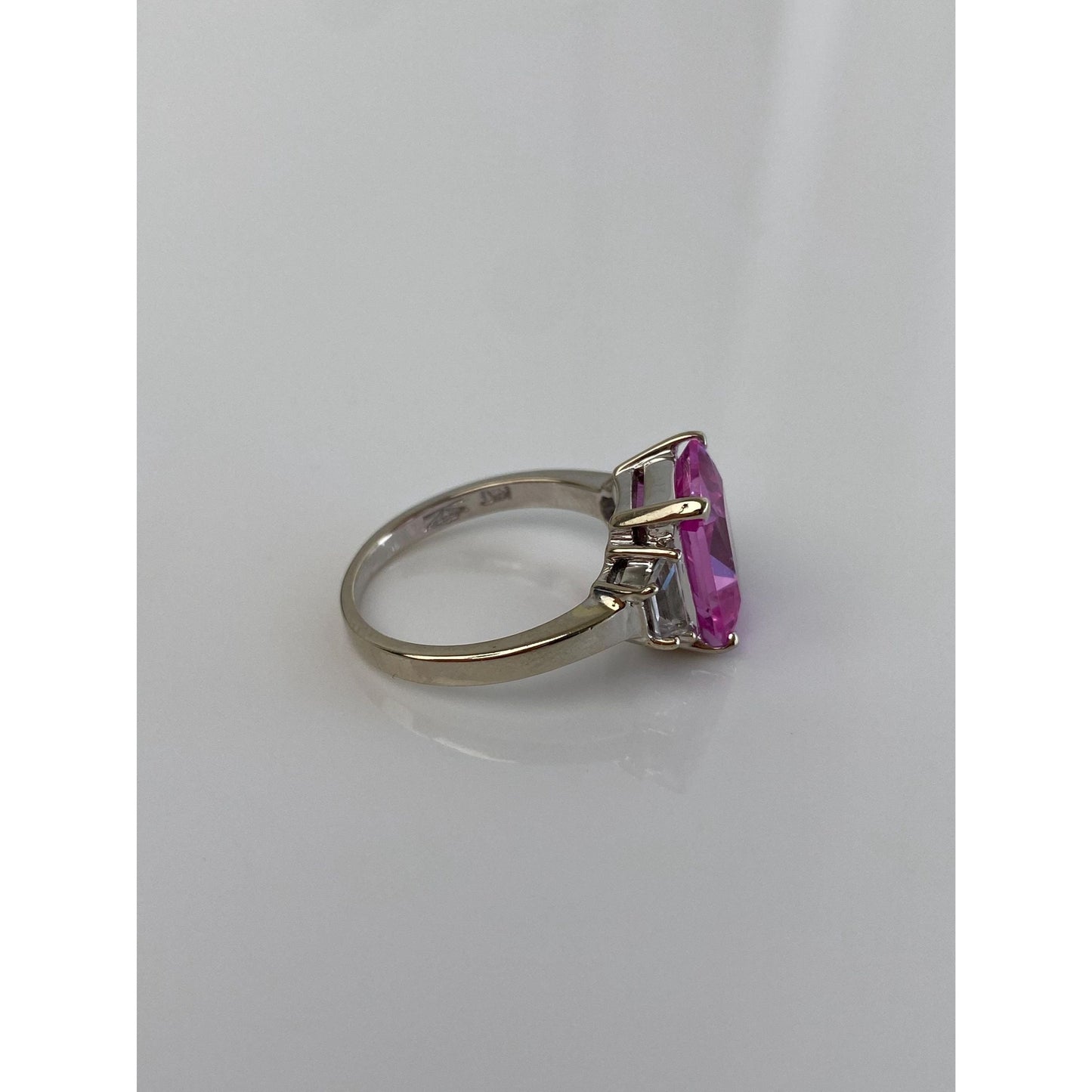 Vintage Solid 14k White Gold Pink Clear Sapphire Ring - Size 7