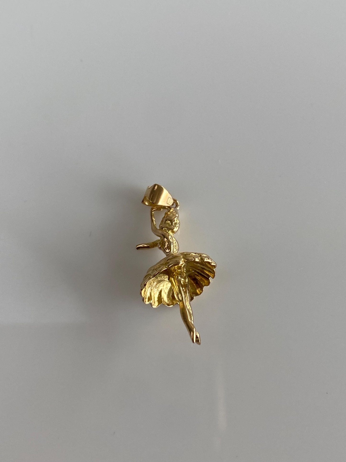 Vintage Solid 18k Yellow Gold Ballerina Charm