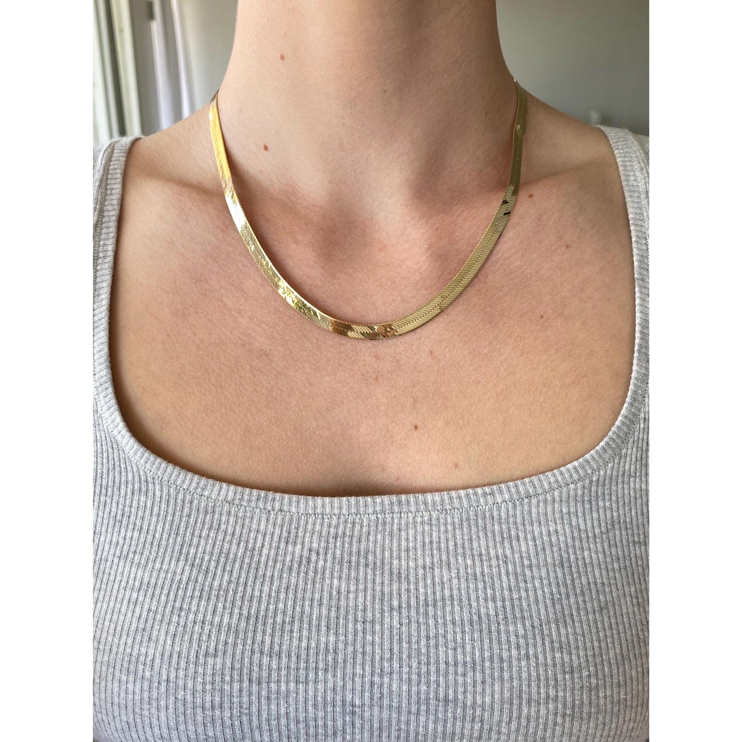 Vintage Solid 14k Yellow Gold Chunky Herringbone Chain Necklace - 18.25 inches