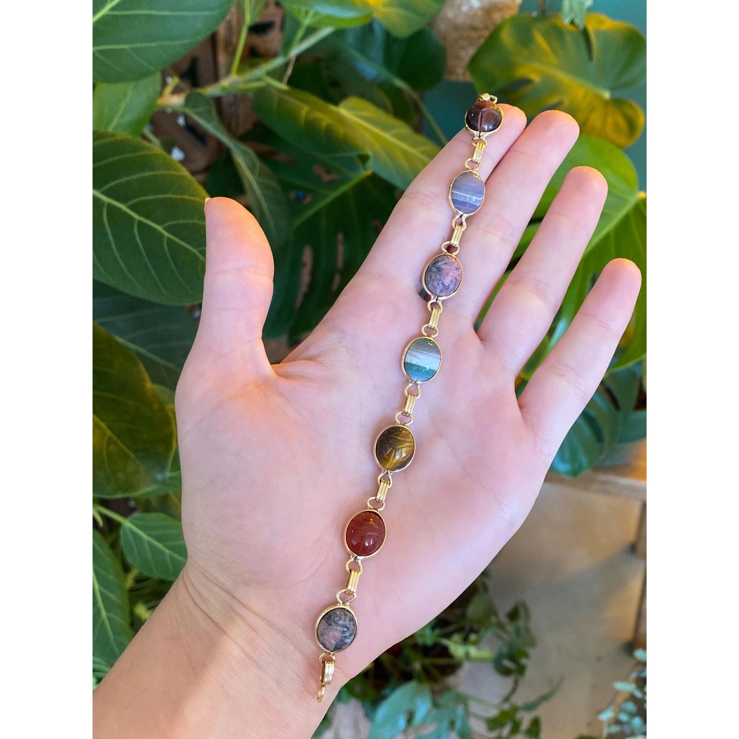 Solid 14k Yellow Gold Carved Tigers Eye Carnelian Agate Rhodolite Scarab Link Bracelet - 7.75 inches