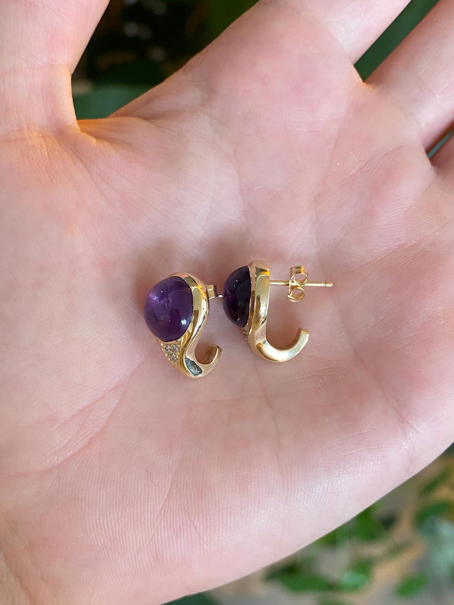 Vintage Solid 14k Yellow Gold Amethyst Cabochon Diamonds Drop Earrings