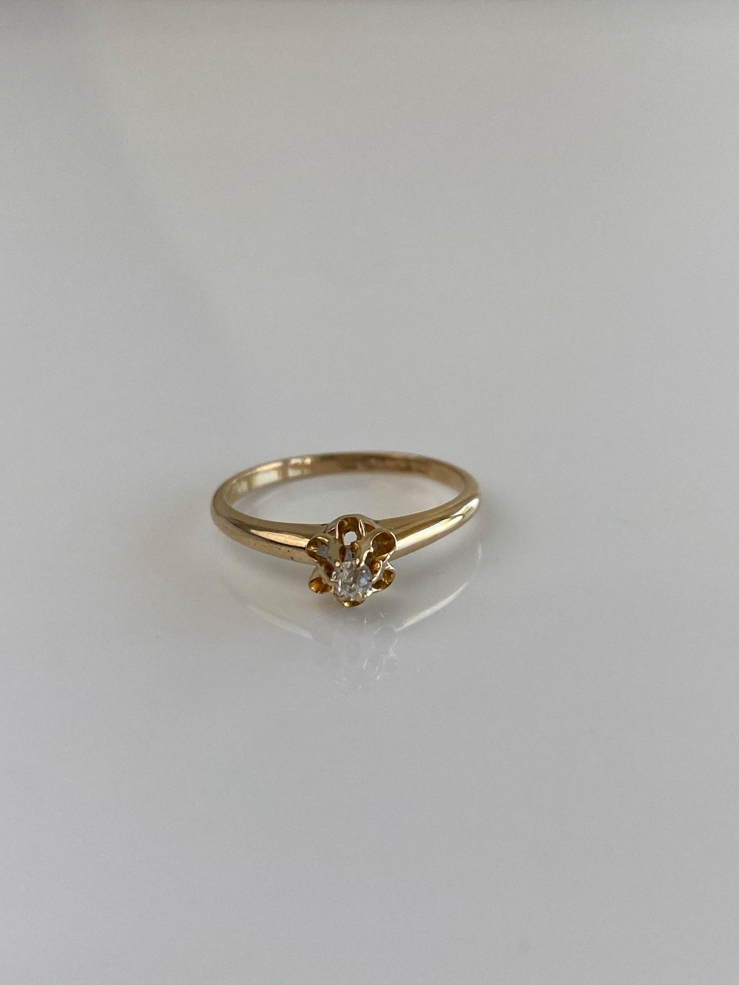 Vintage Solid 14k Yellow Gold Old Mine Cut Diamond Ring - Size 5.25