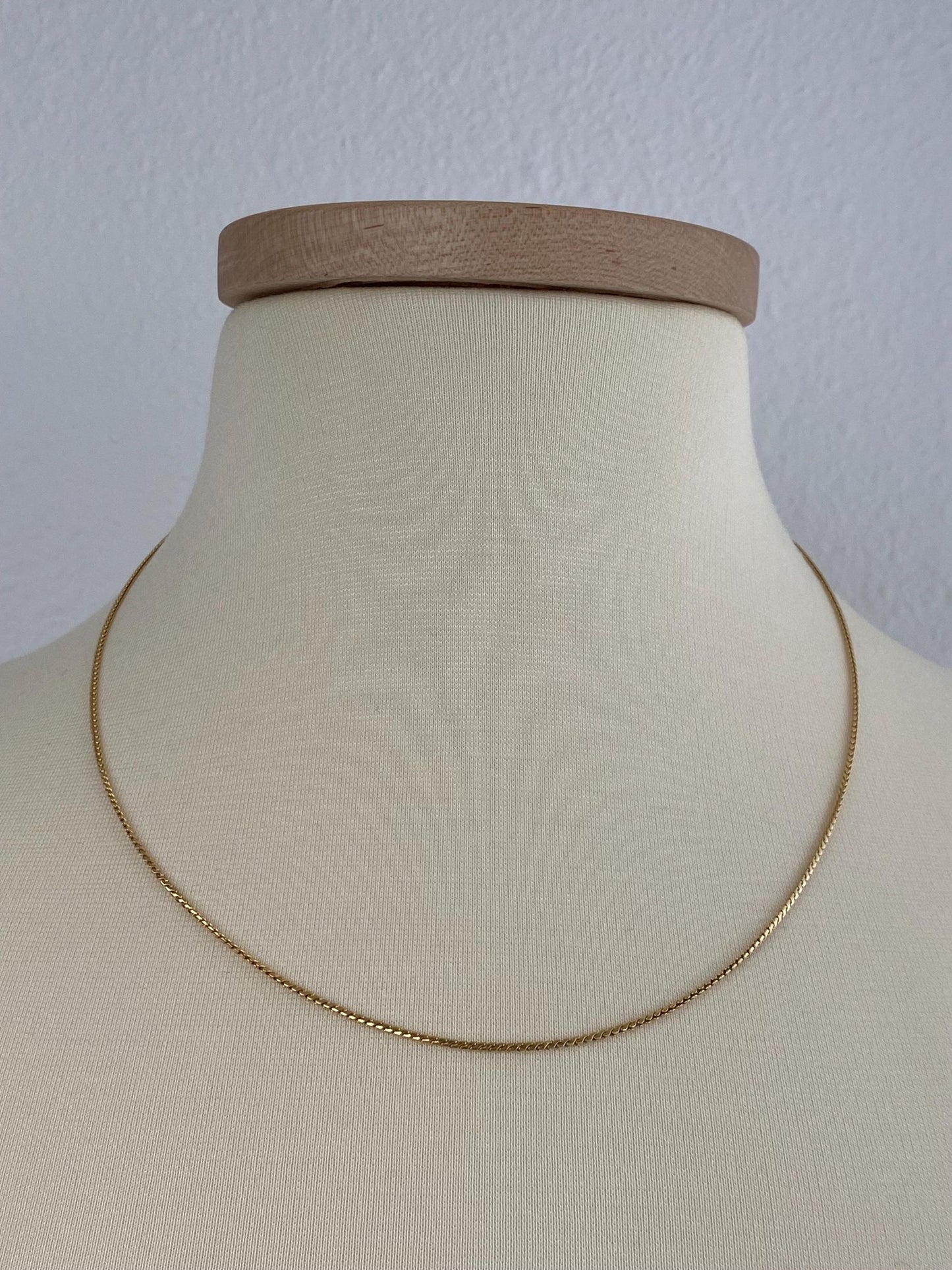 Vintage Solid 18k Yellow Gold Rounded Serpentine Chain Necklace - 20.25 inches