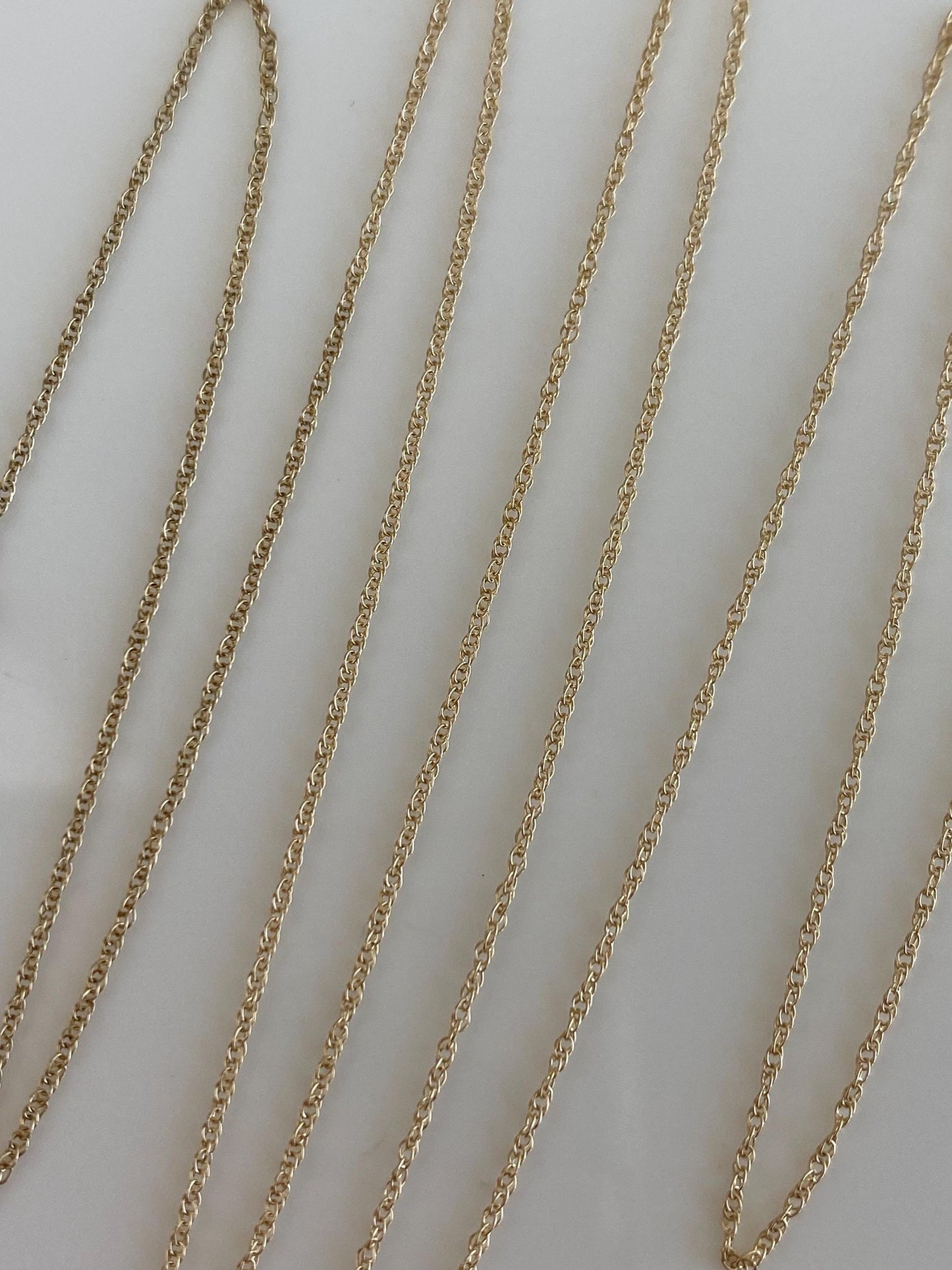 Vintage Solid 14k Yellow Gold Dainty Chain Necklace - 22.25 inches