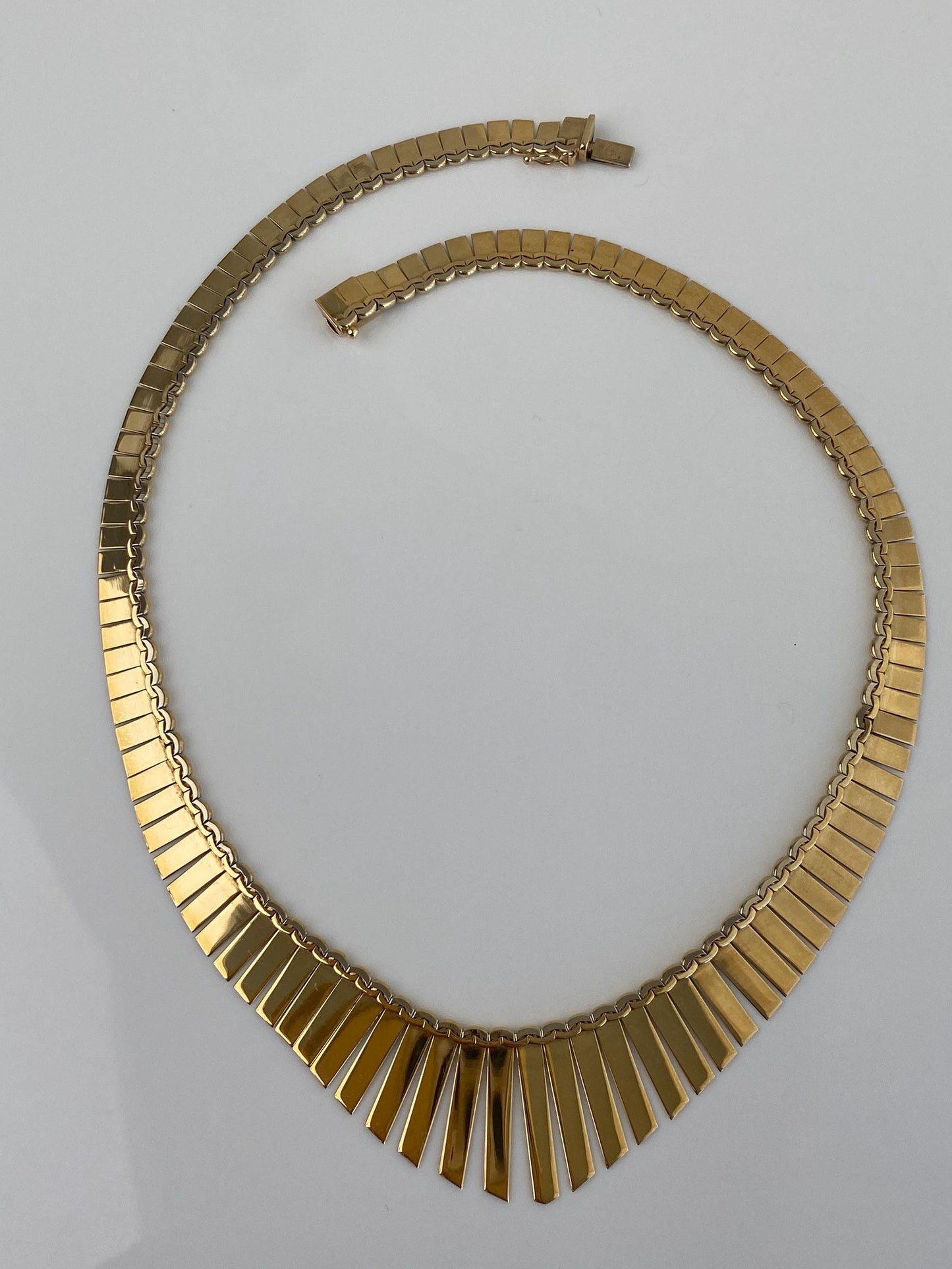 Vintage Solid 14k Yellow Gold Cleopatra Necklace - 16.25 inches