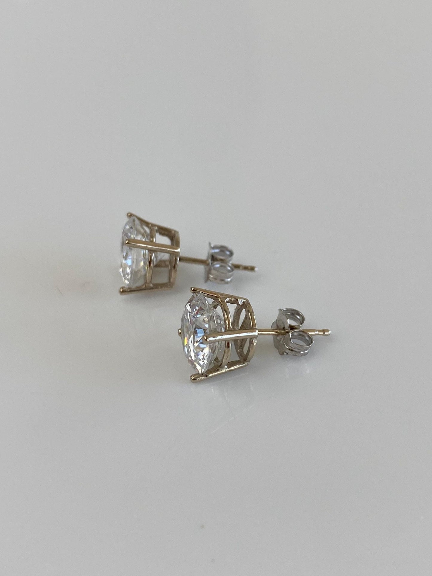 Solid 10k White Gold Clear Cubic Zirconia Stud Earrings