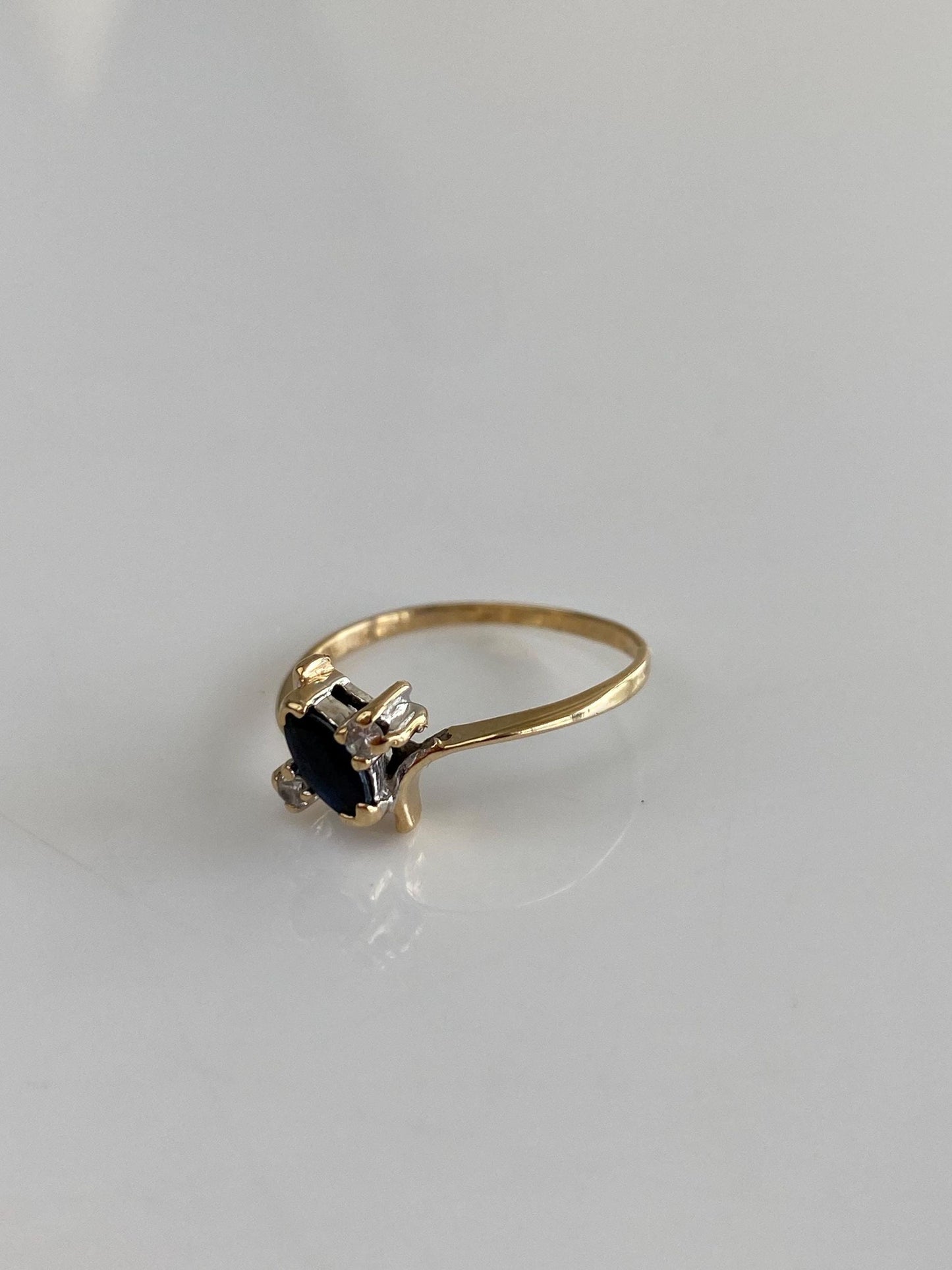 Solid 14k White & Yellow Gold Diamond Blue Sapphire Dainty Twist Ring - Size 5