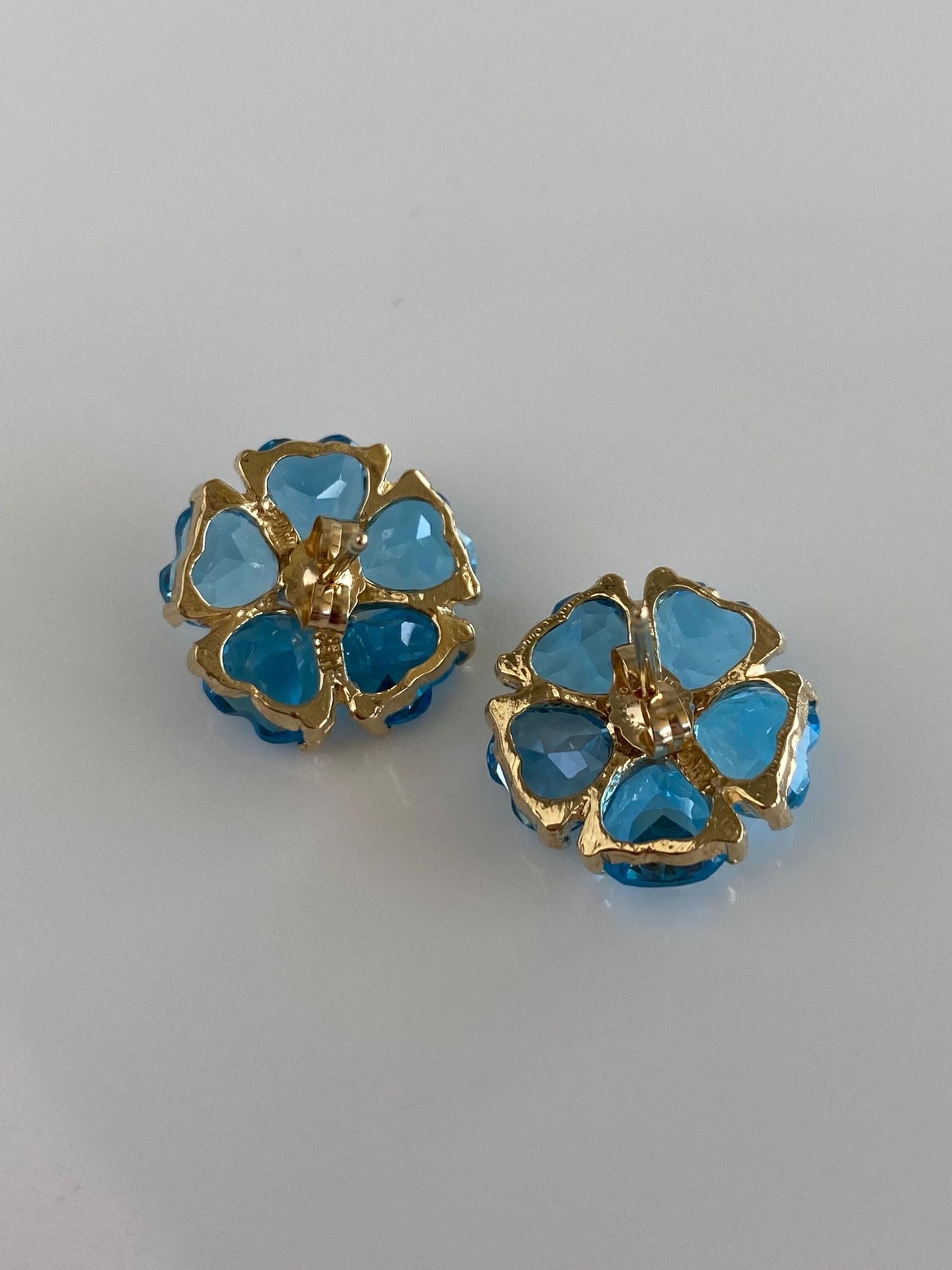 Vintage Solid 14k Yellow Gold Topaz Hearts Flower Stud Earrings