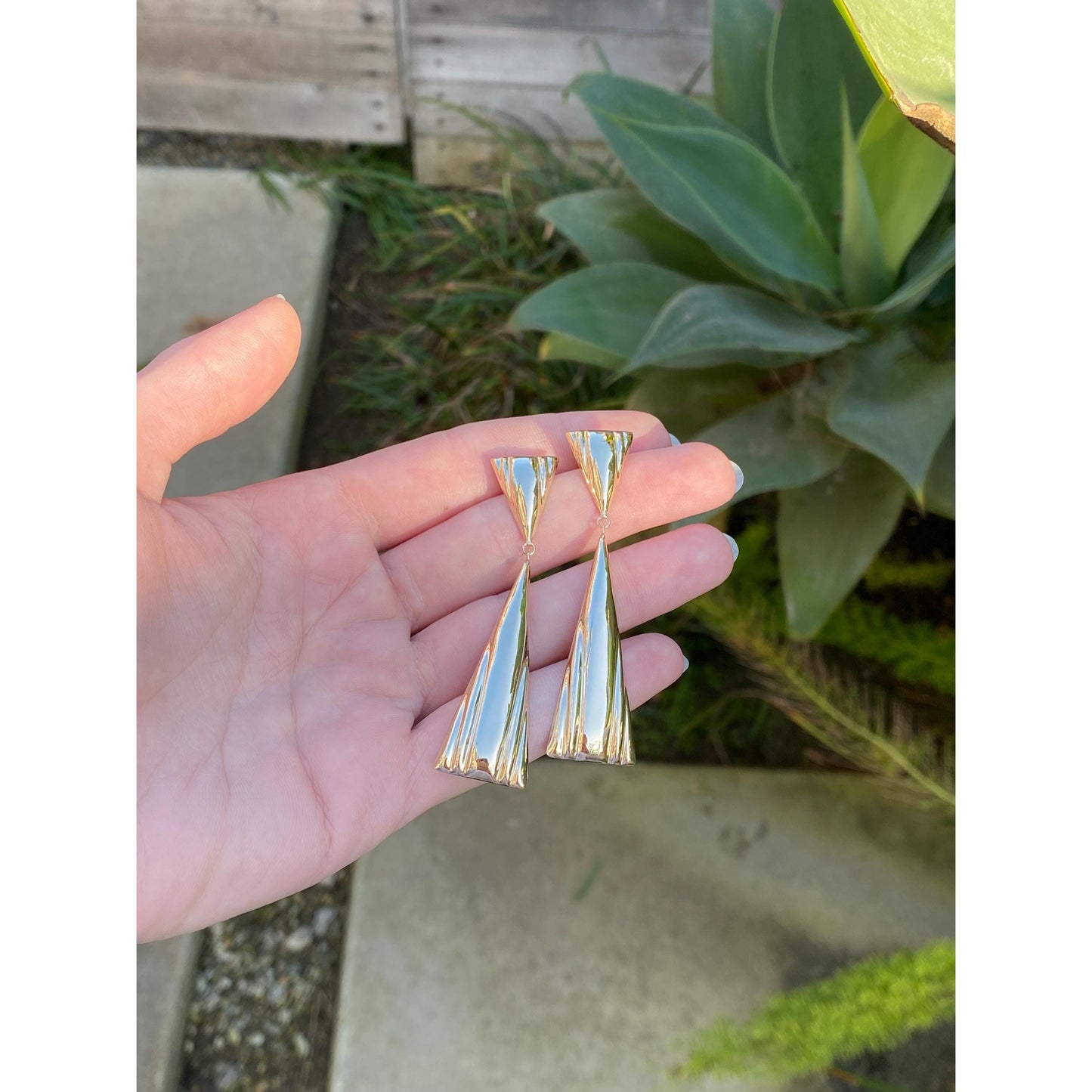 Vintage 14k Yellow Gold Triangle Dangle Stud Earrings