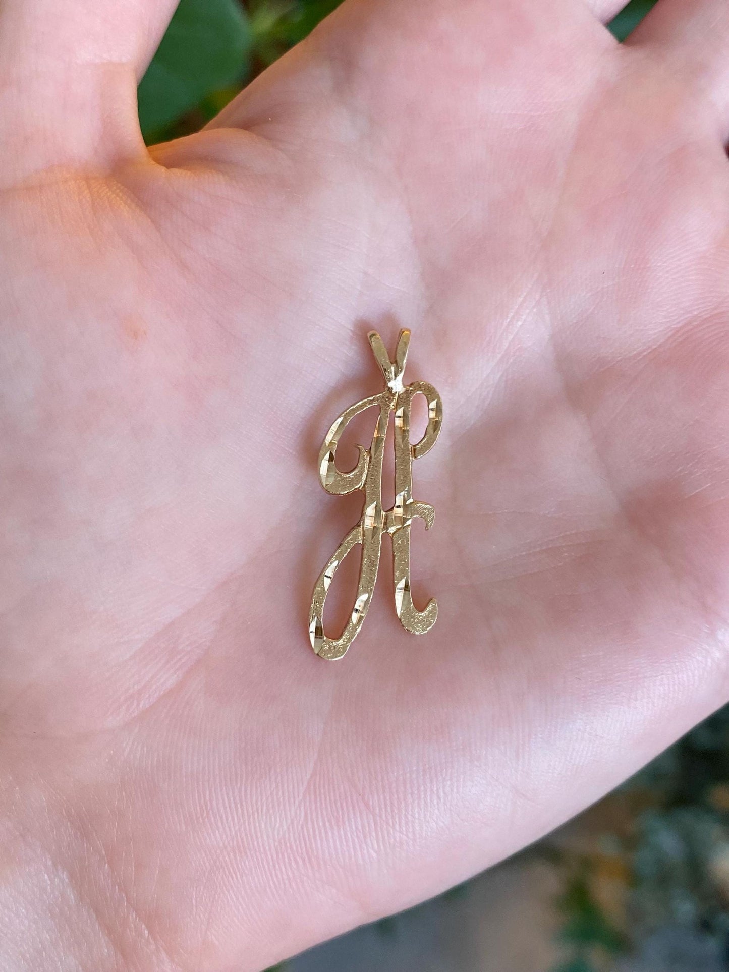 Vintage Solid 14k Yellow Gold Diamond Cut Initial 'H' Charm