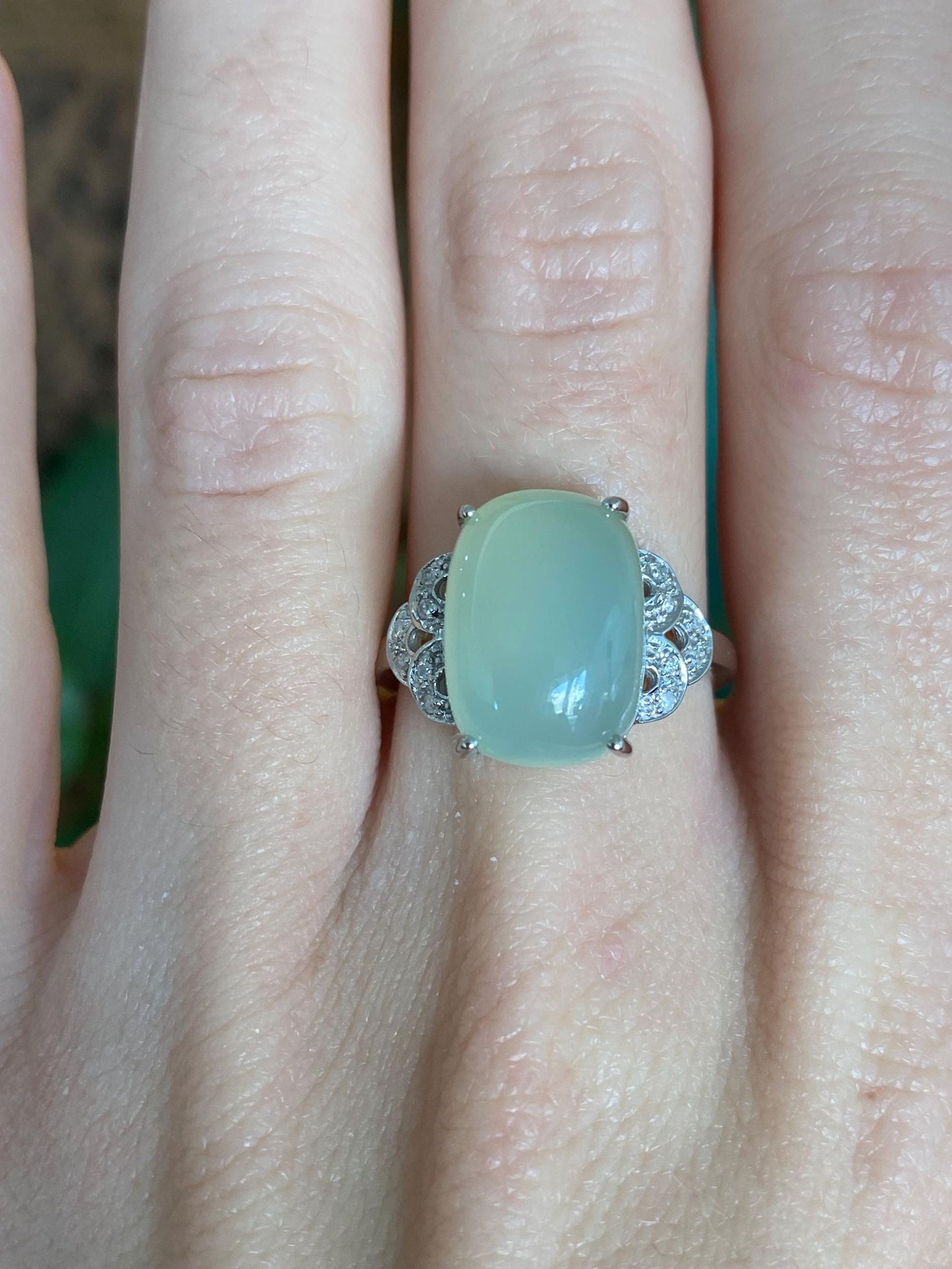 Vintage Solid 10k White Gold Diamond Green Chalcedony Ring - Size 7.75