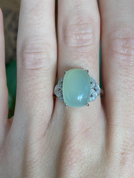 Vintage Solid 10k White Gold Diamond Green Chalcedony Ring - Size 7.75
