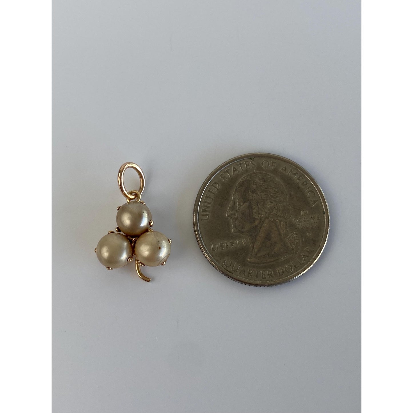 Vintage Solid 10k Yellow Gold Pearl Clover Charm