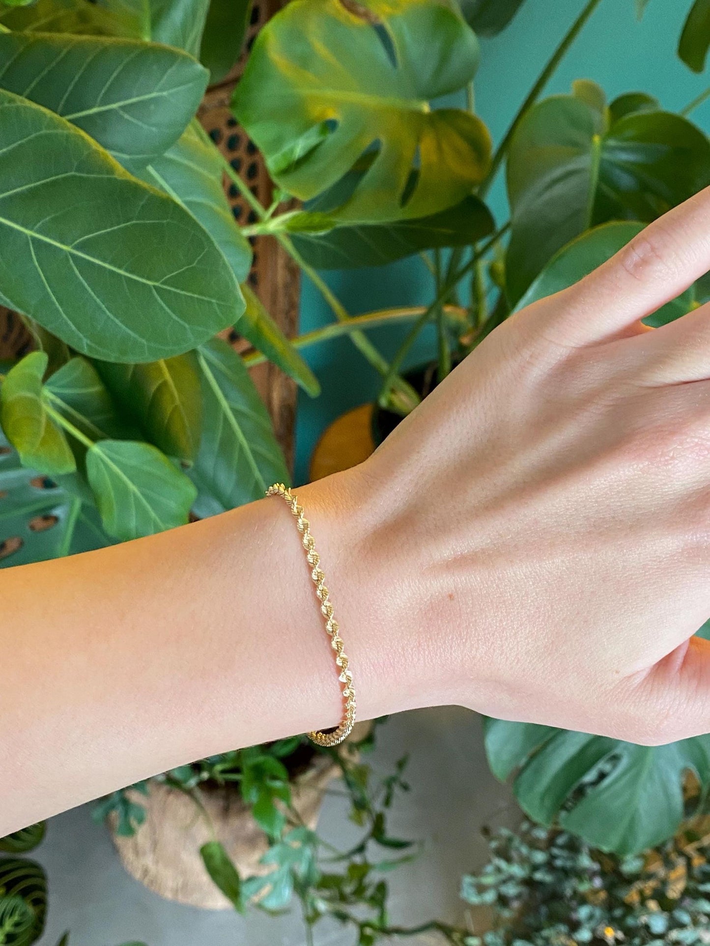 Vintage Solid 14k Yellow Gold Rope Chain Bracelet - 7 inches