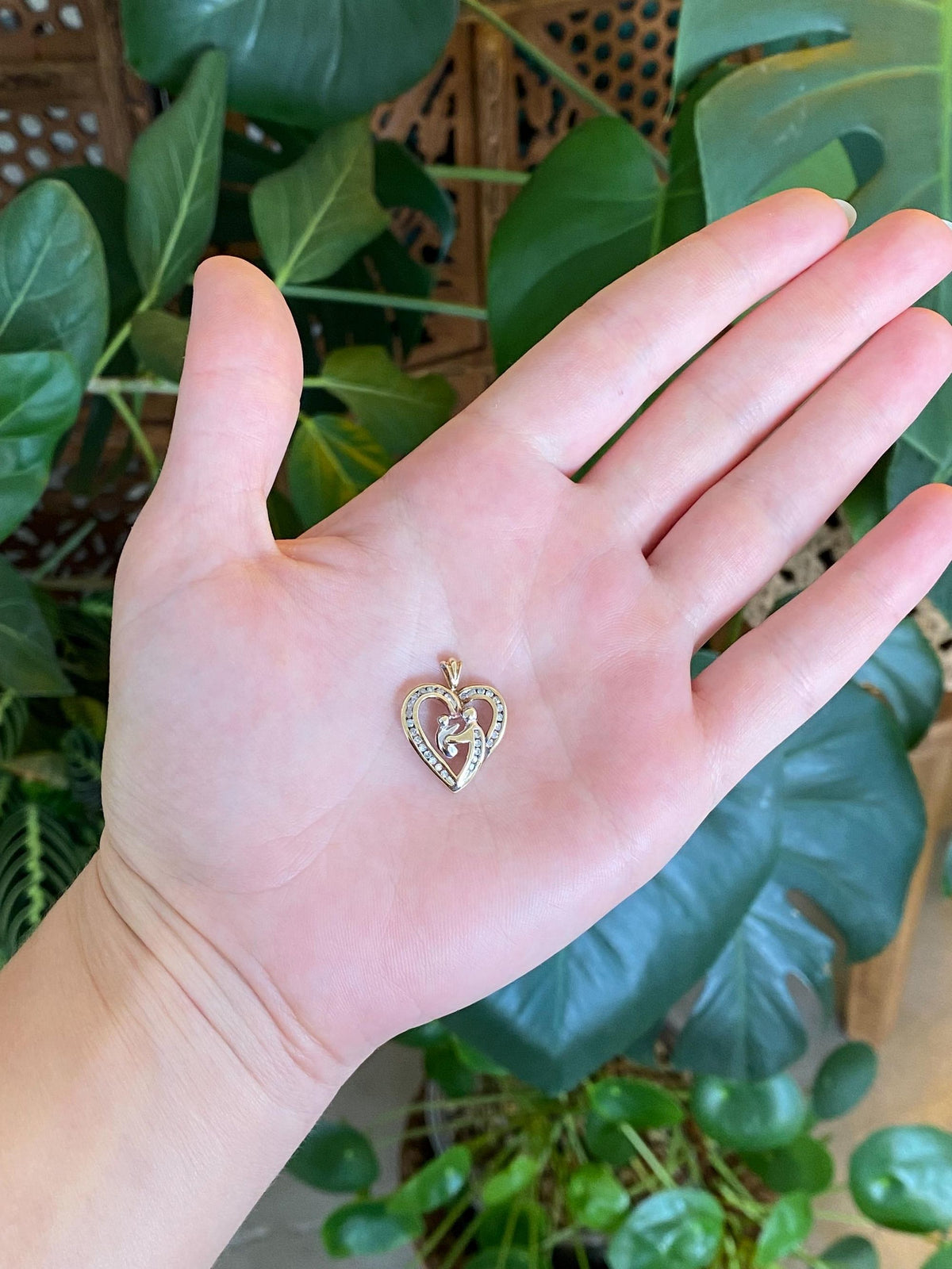 Vintage Solid 10k White & Yellow Gold Diamonds Abstract Family Heart Charm