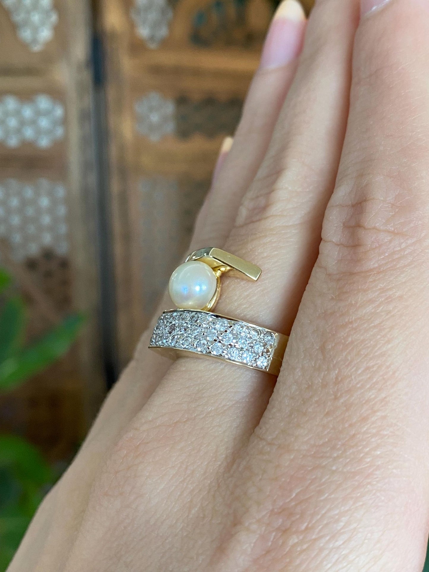 Vintage Solid 14k White & Yellow Gold Clear Cubic Zirconia Pearl Wrap Ring - Size 8