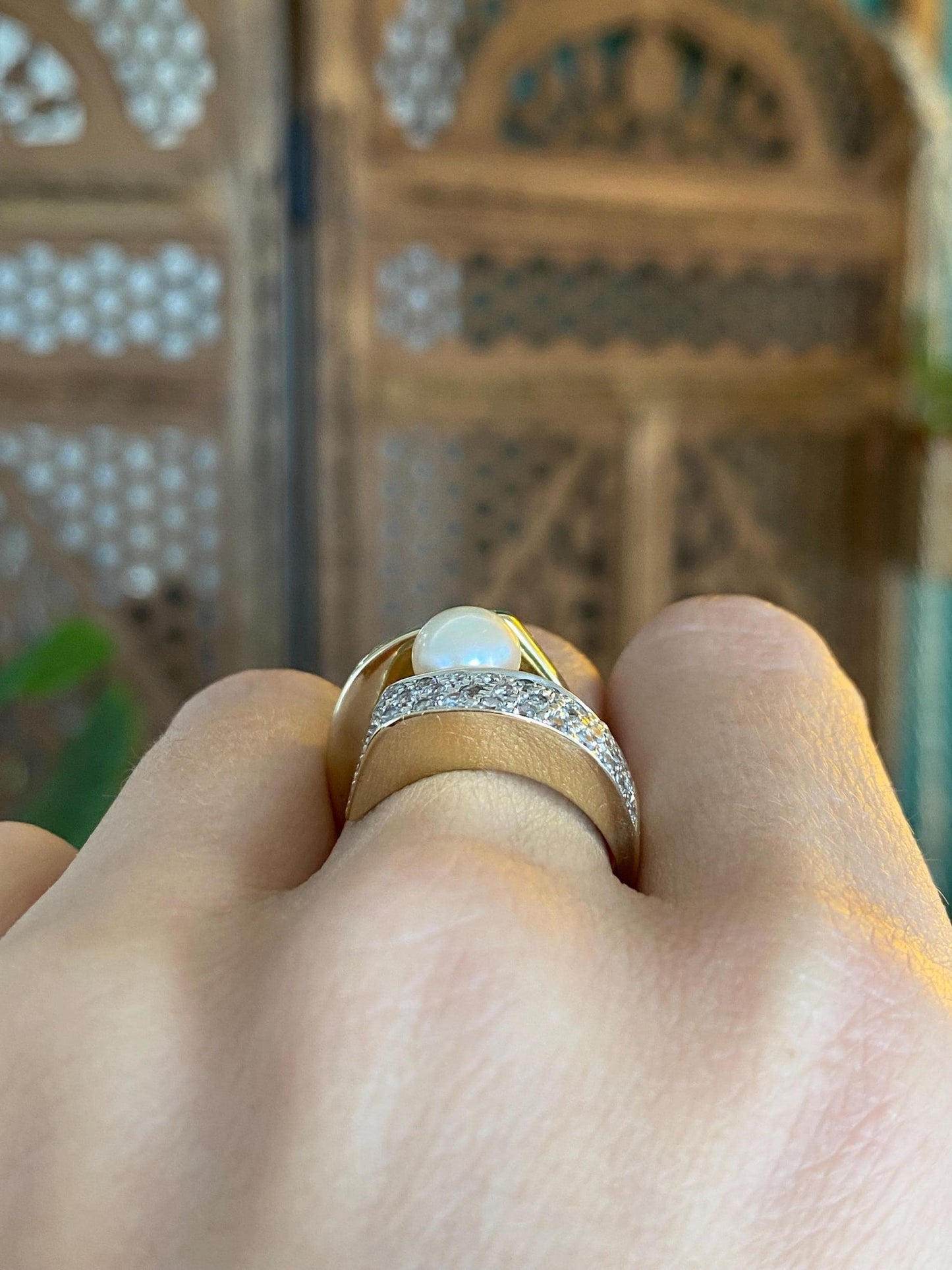 Vintage Solid 14k White & Yellow Gold Clear Cubic Zirconia Pearl Wrap Ring - Size 8