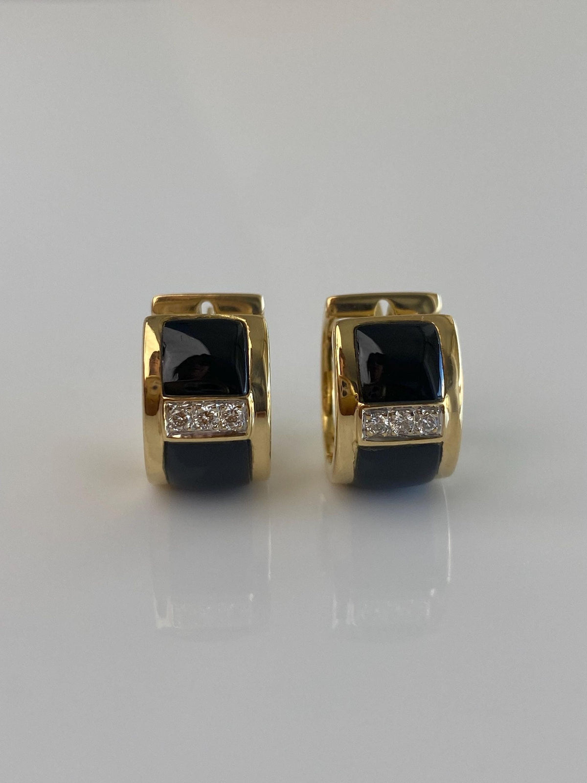 Vintage Solid 18k Yellow Gold Onyx Inlay Diamonds Hoop Earrings