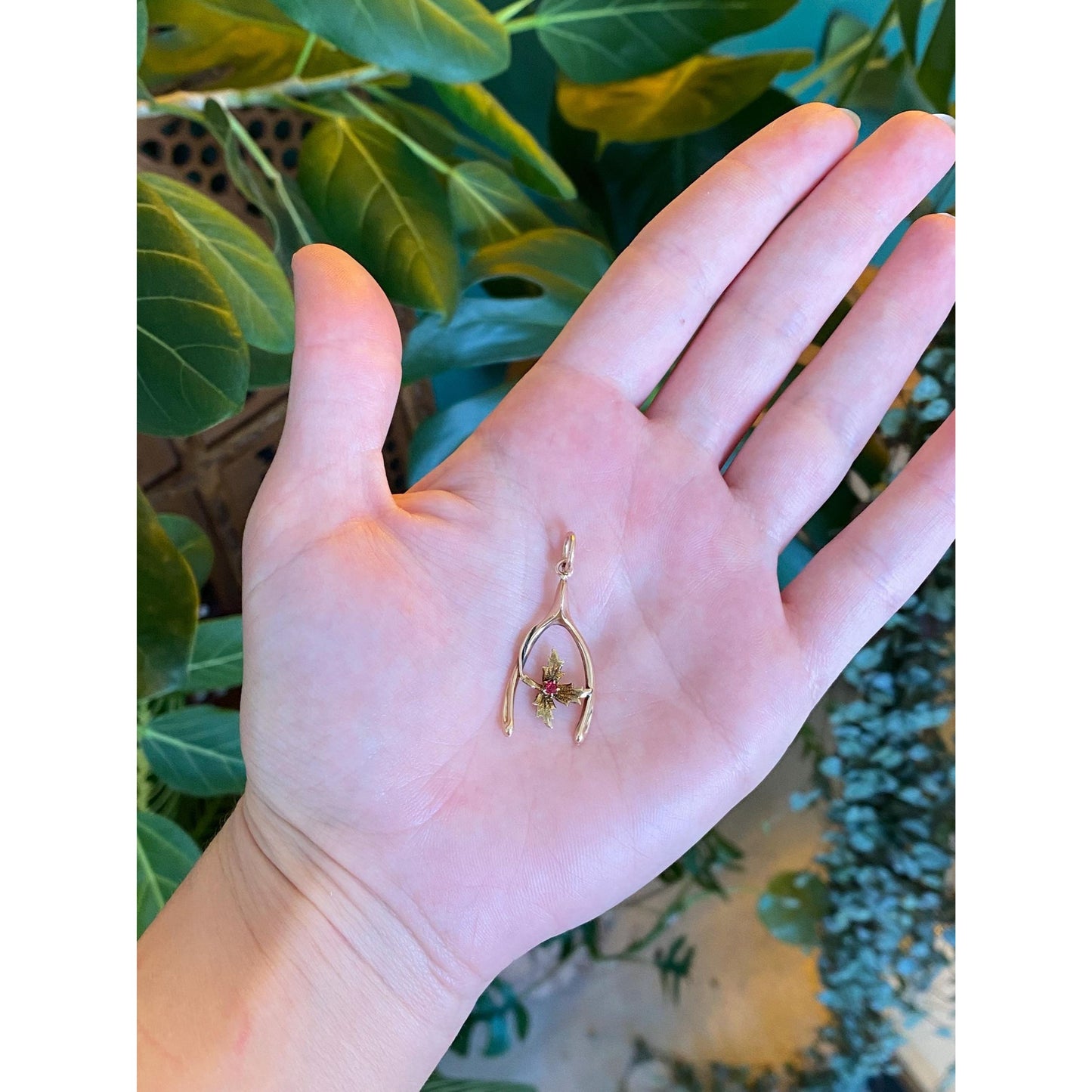 Vintage Solid 10k Yellow Gold Red Cubic Zirconia Maple Leaf Wishbone Charm