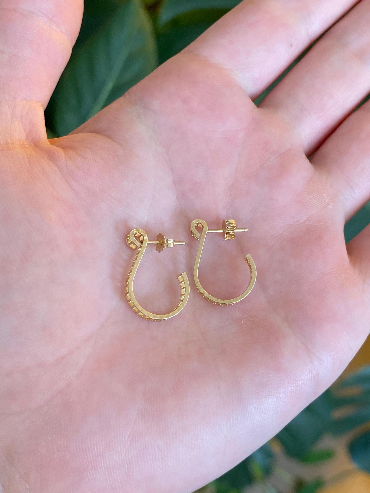 Vintage Solid 14k Yellow Gold Open Work Drop Earrings
