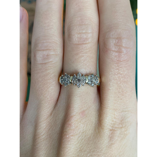 Vintage Solid 10k Yellow Gold Diamond Flowers Ring - Size 7