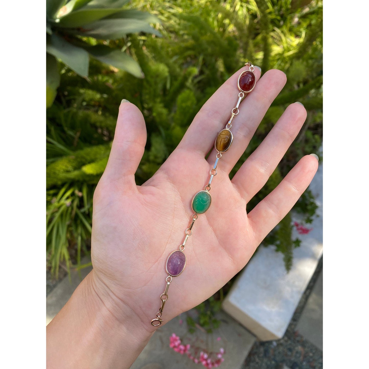 Solid 10k Yellow Gold Amethyst Chrysoprase Tigers Eye Carnelian Scarab Bracelet - 7.25 inches