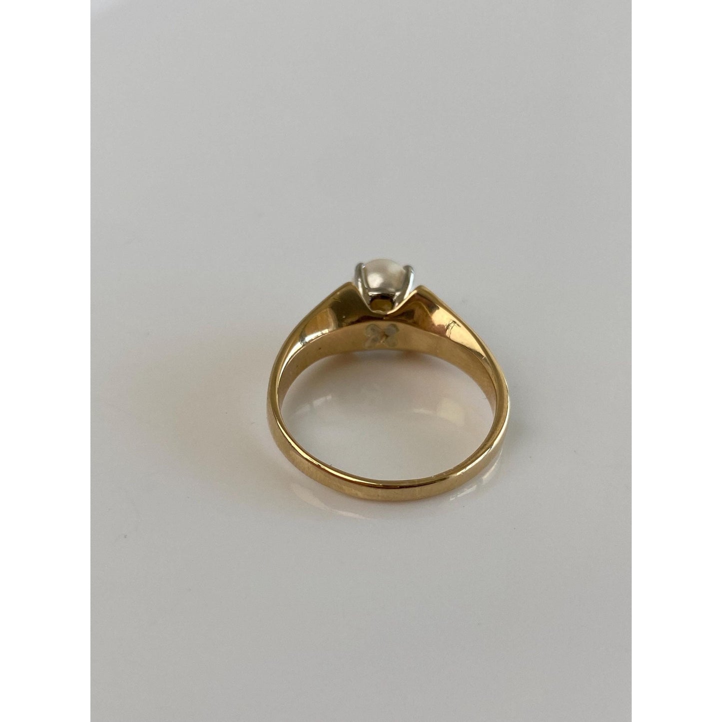 Vintage Solid 14k Yellow Gold Pearl Ring - Size 7.25