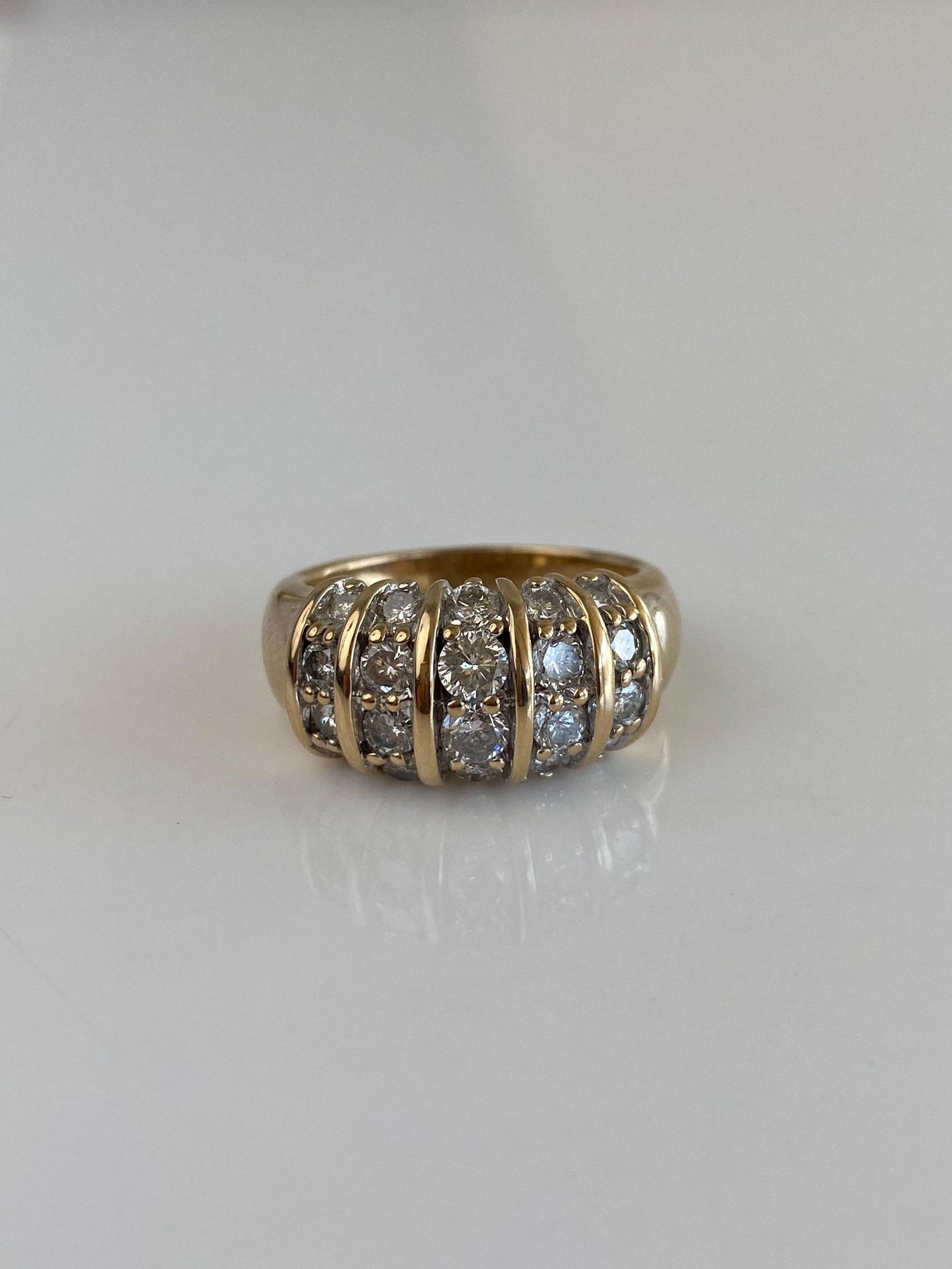 Vintage Solid 14k Yellow Gold Diamonds Ring Band - Size 8