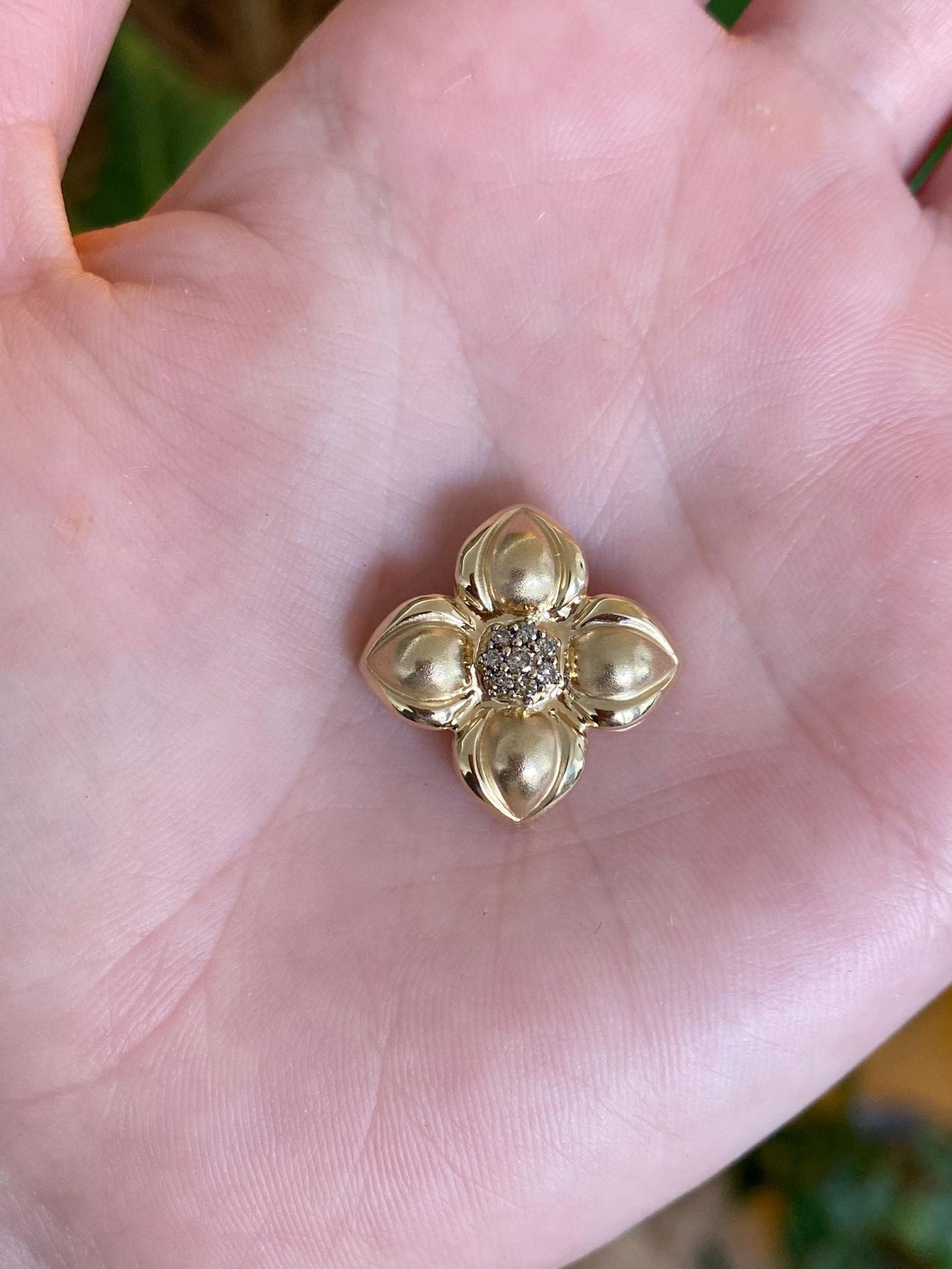 Vintage Solid 14k Yellow Gold Champagne Diamond Flower Slide Charm