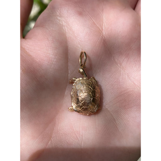 Vintage Solid 14k Yellow Gold Turtle Tortoise Charm
