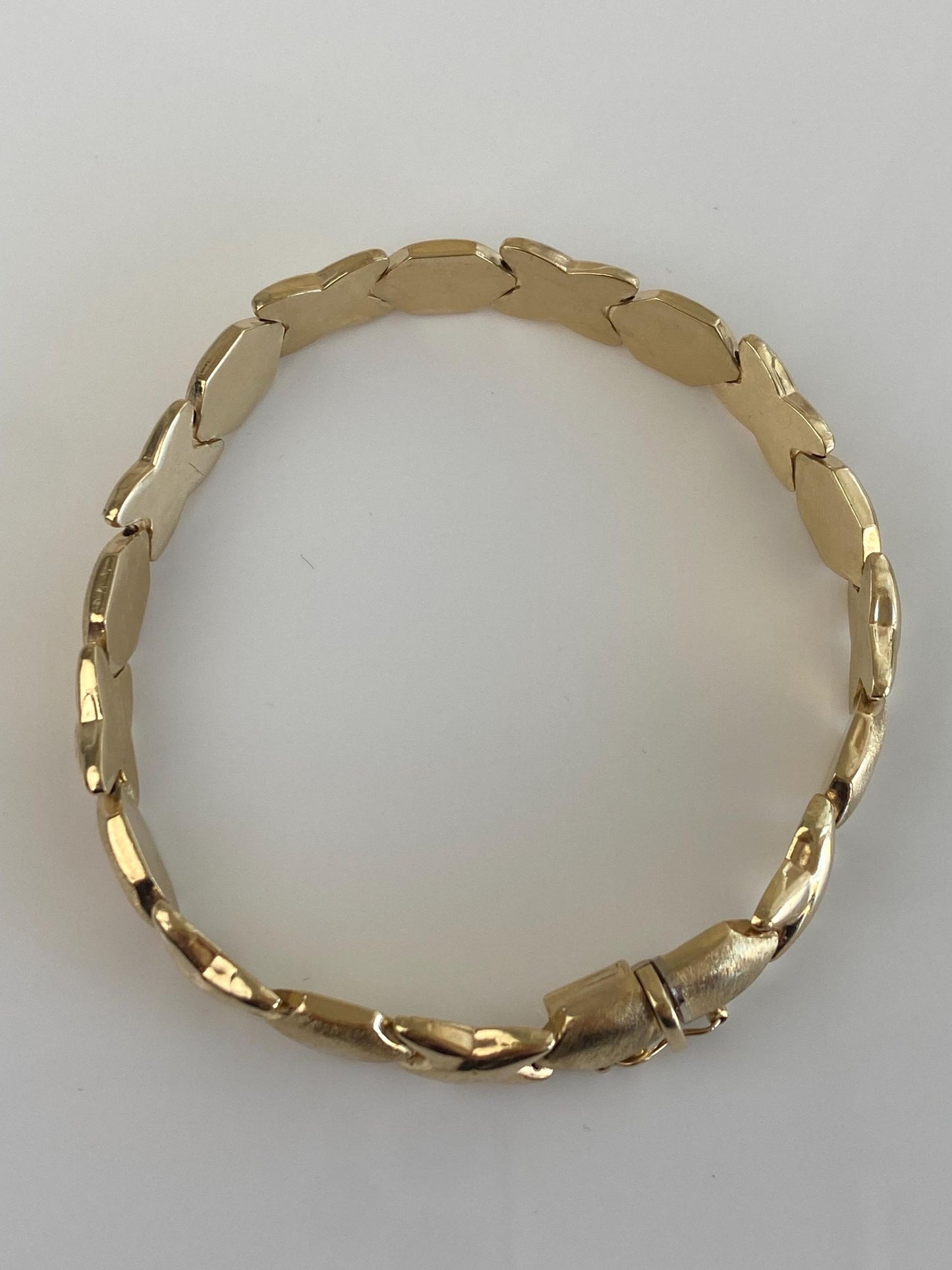 Vintage 14k Yellow Gold Satin & Shiny X Link Bracelet - 7.25 inches