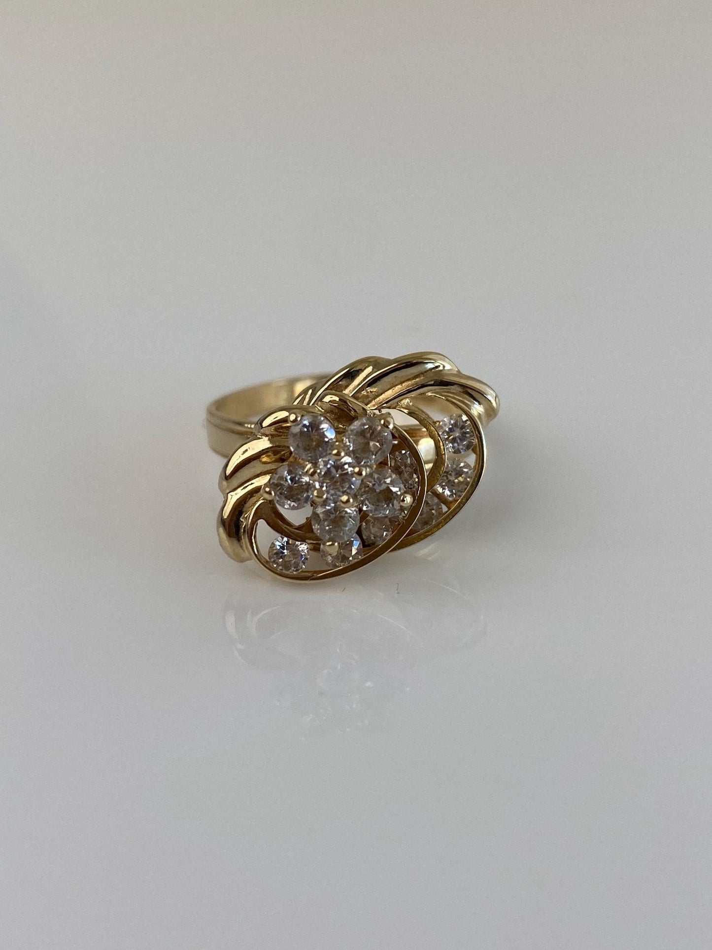 Vintage Solid 14k Yellow Gold Clear Cubic Zirconia Spinner Fidget Ring - Size 7.25