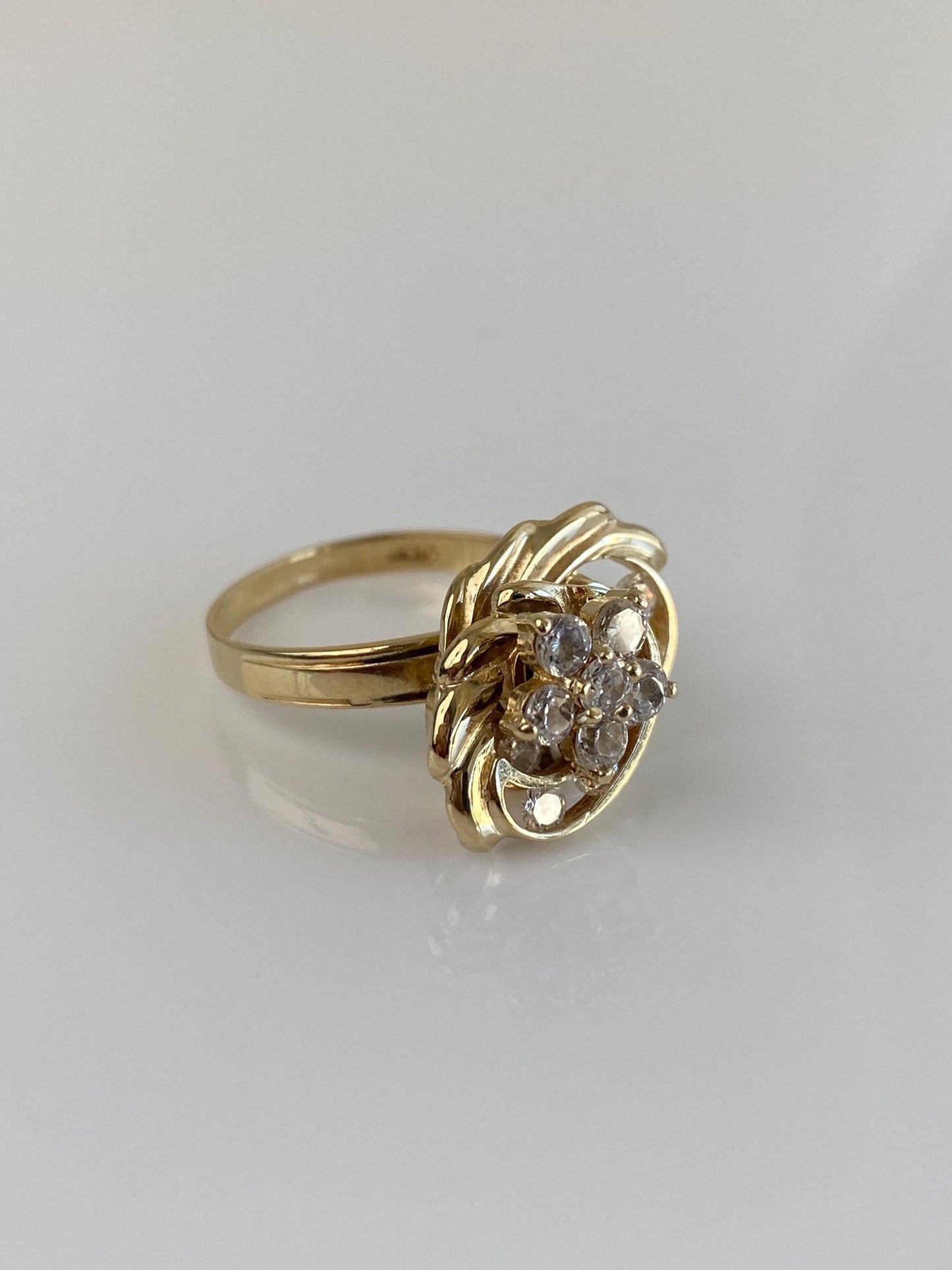 Vintage Solid 14k Yellow Gold Clear Cubic Zirconia Spinner Fidget Ring - Size 7.25