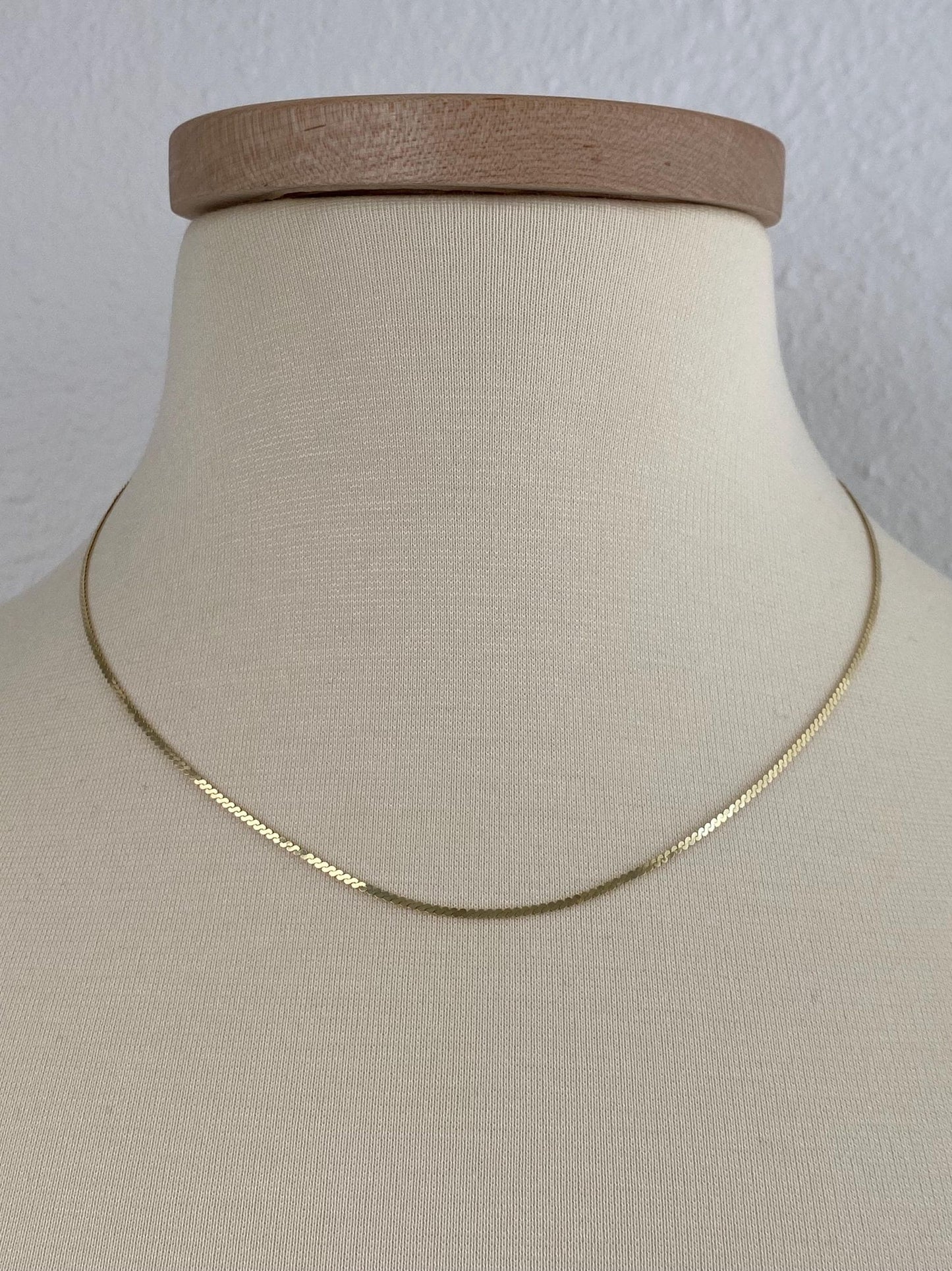 Vintage Solid 14k Yellow Gold Serpentine Chain Necklace - 18.25 inches