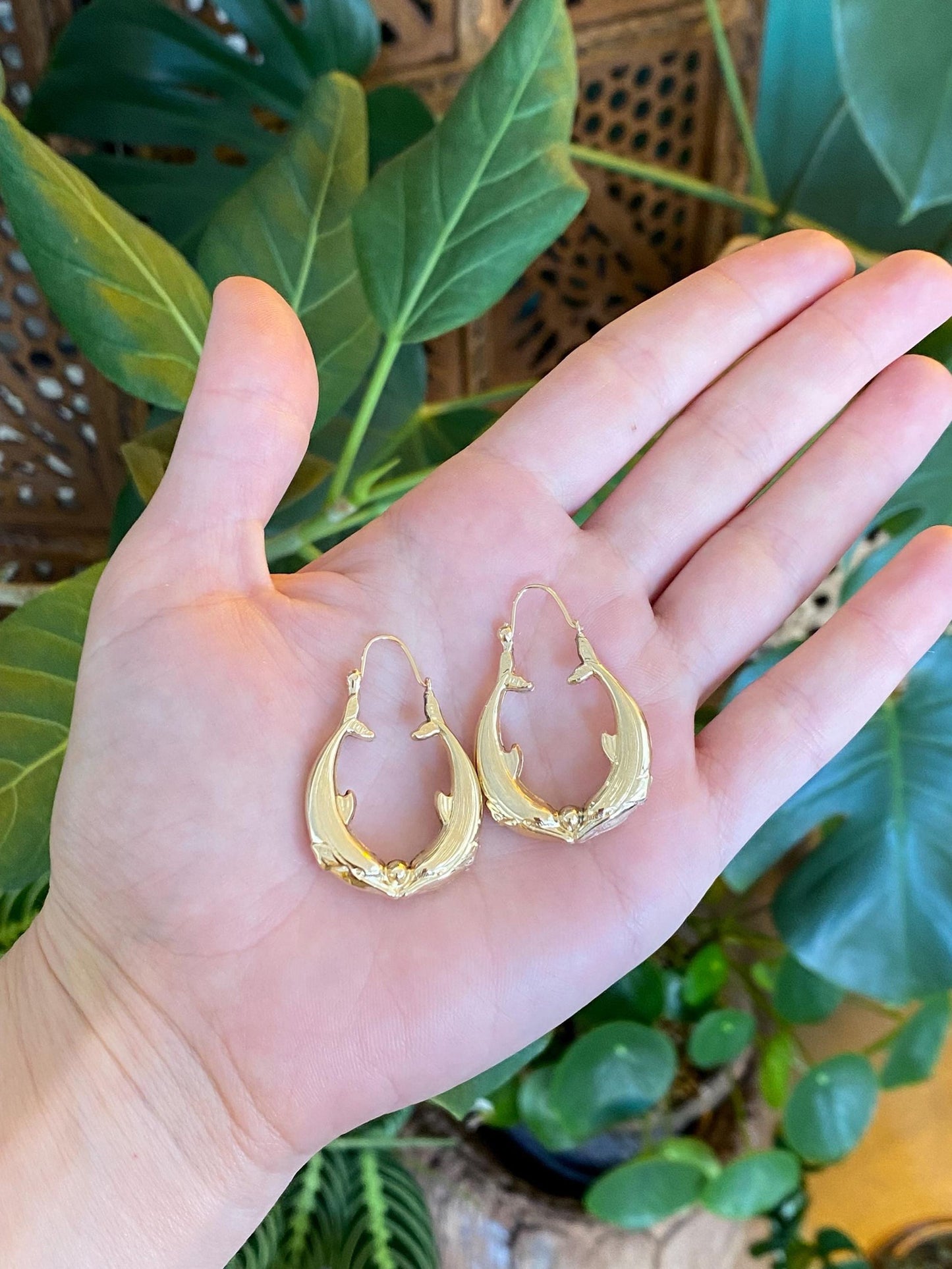 Vintage 14k Yellow Gold Dolphin Hoop Earrings