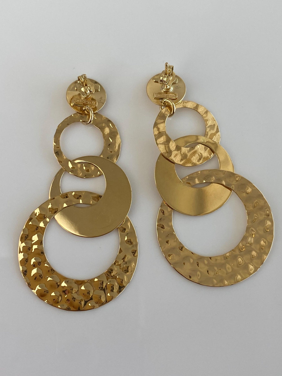Vintage Solid 18k Yellow Gold Hammered Texture Circles Dangle Stud Earrings