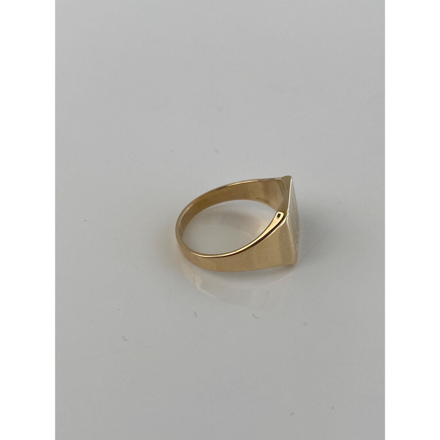 Vintage Solid 14k Yellow Gold LHJ Signet Ring - Size 6.5