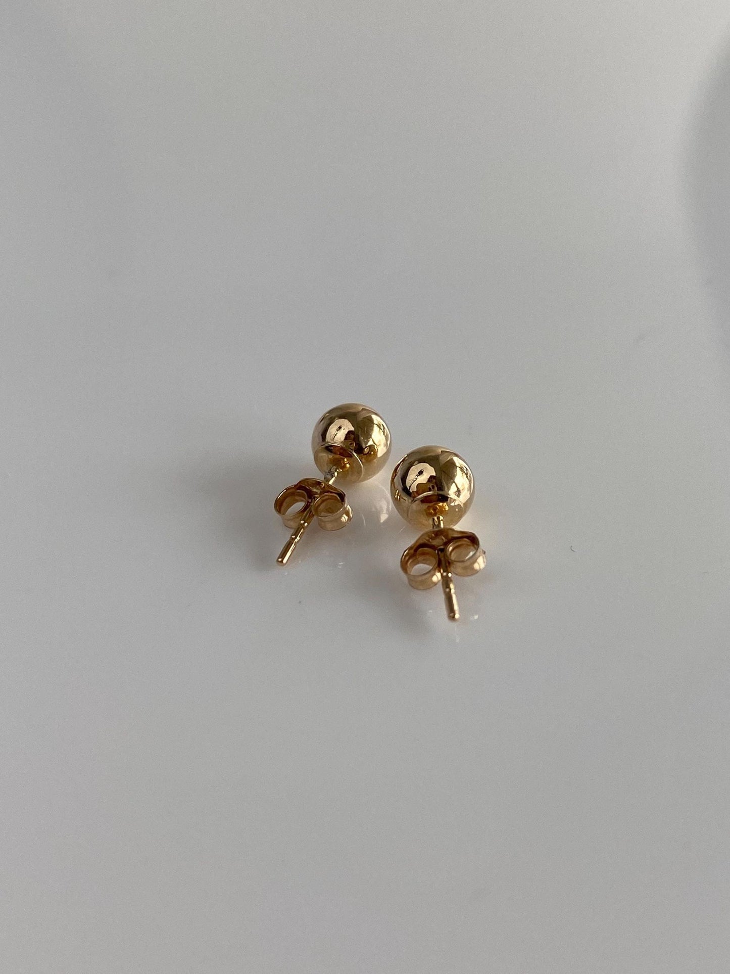 Vintage 10k Yellow Gold Ball Stud Earrings