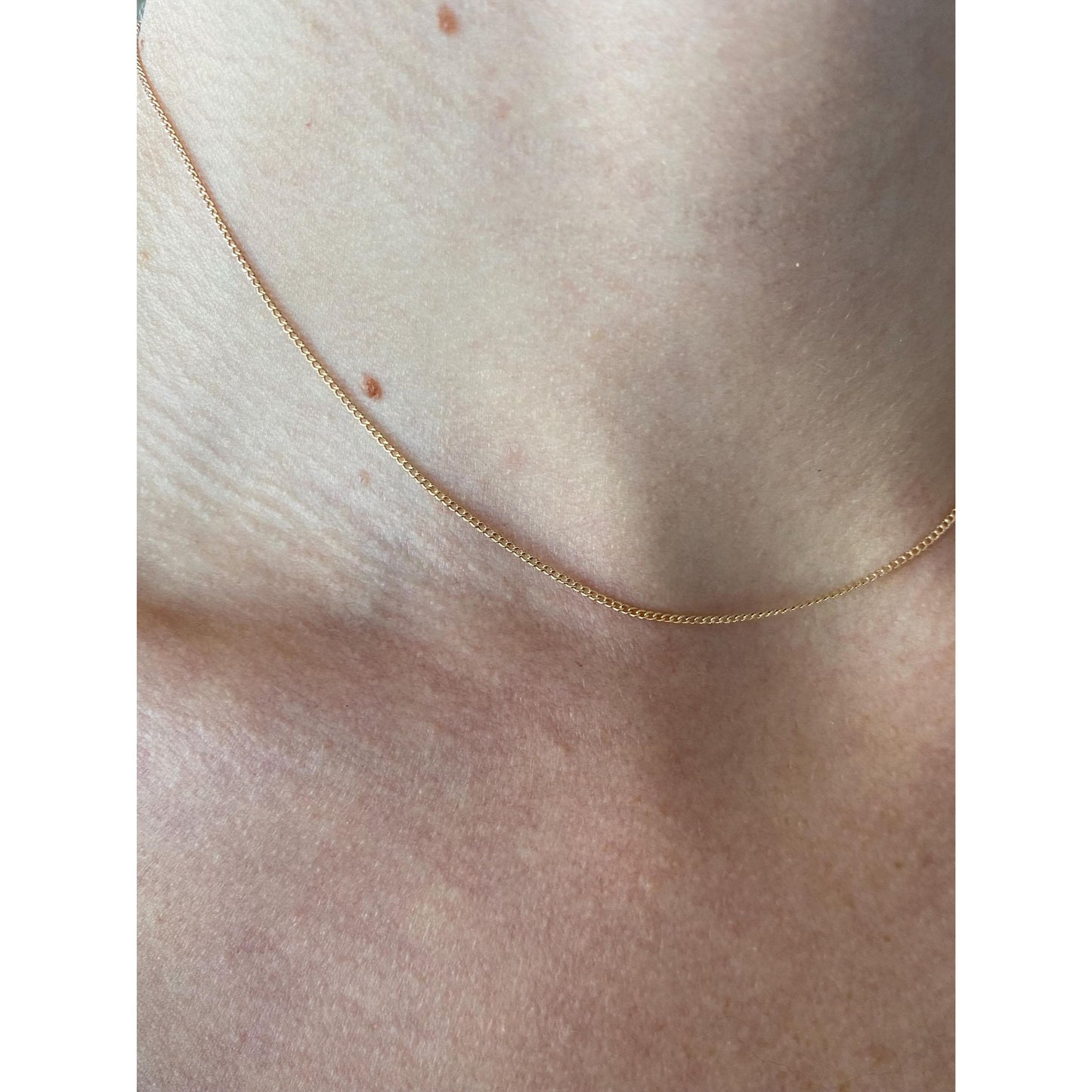 Vintage Solid 14k Yellow Gold Dainty Tight Curb Chain Necklace - 15 inches