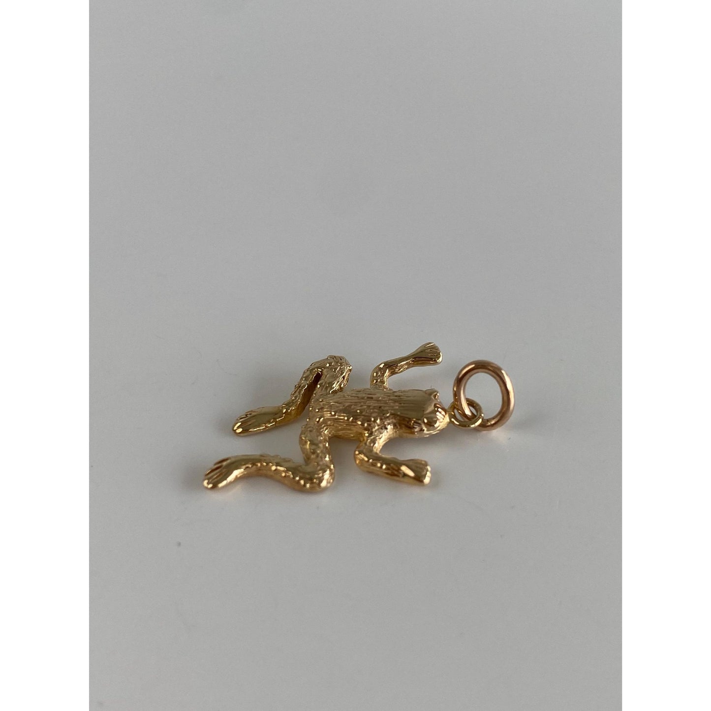 Vintage Solid 14k Yellow Gold Frog Charm