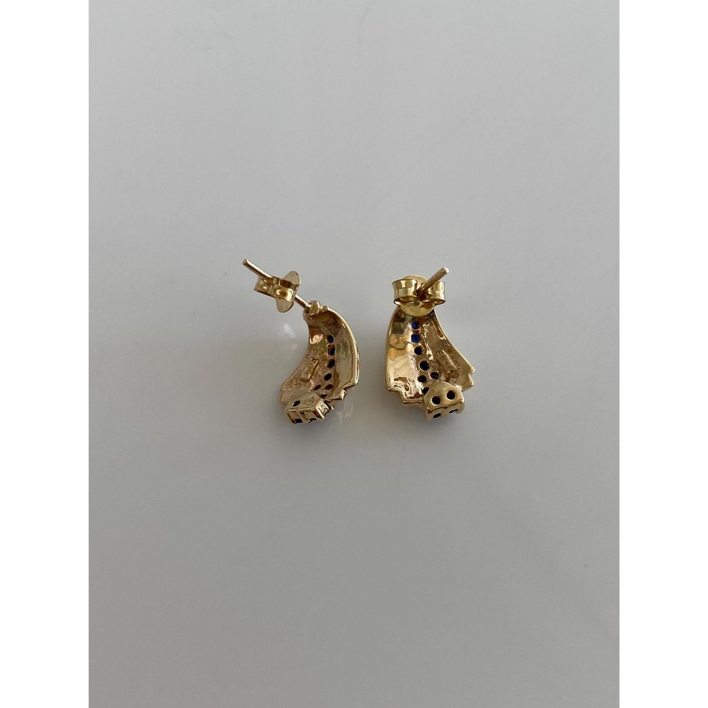 Solid 14k Yellow Gold Blue Sapphire Fluted Drop Earrings