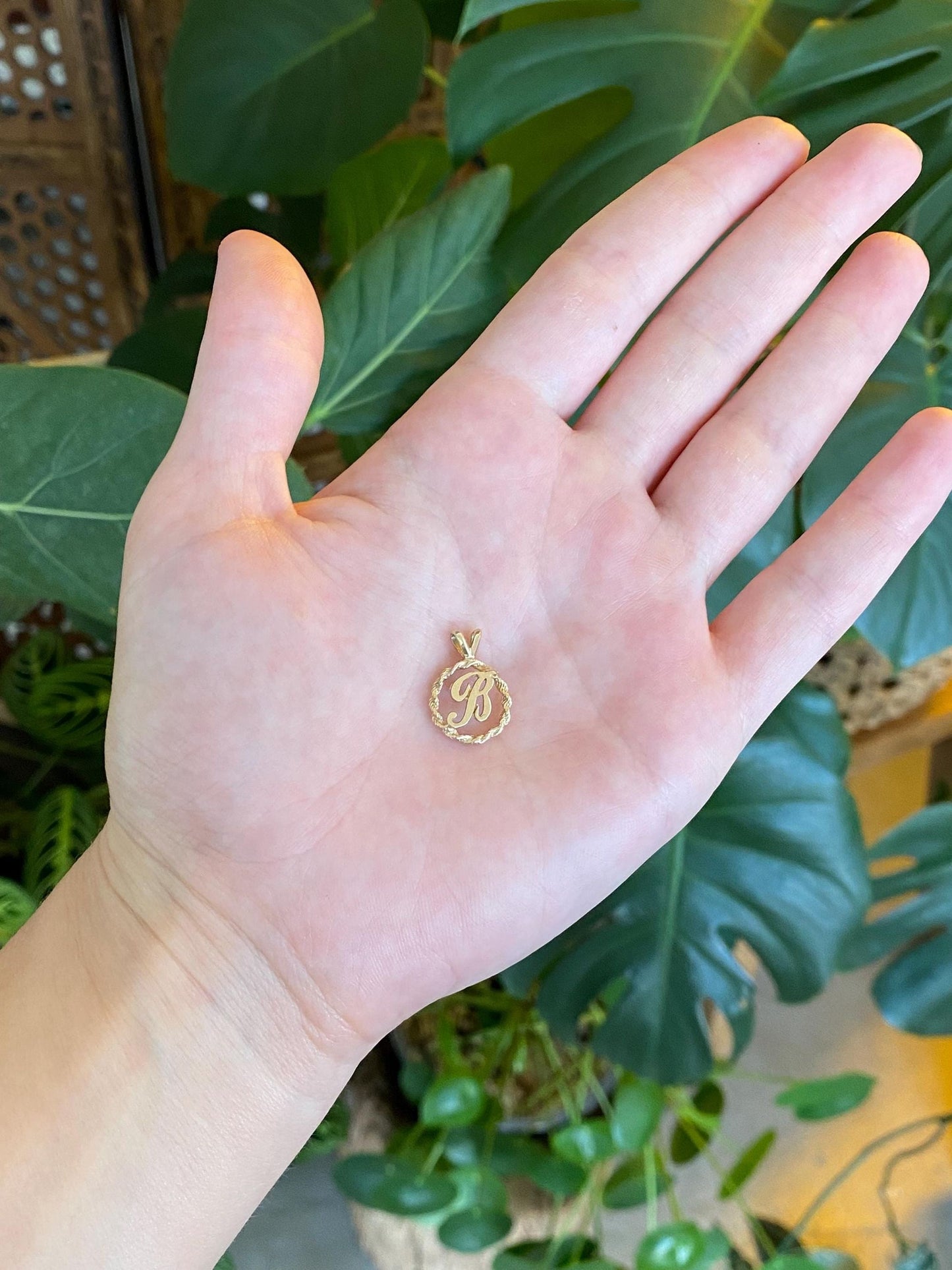 Solid 14k Yellow Gold Initial 'B' Rope Border Charm