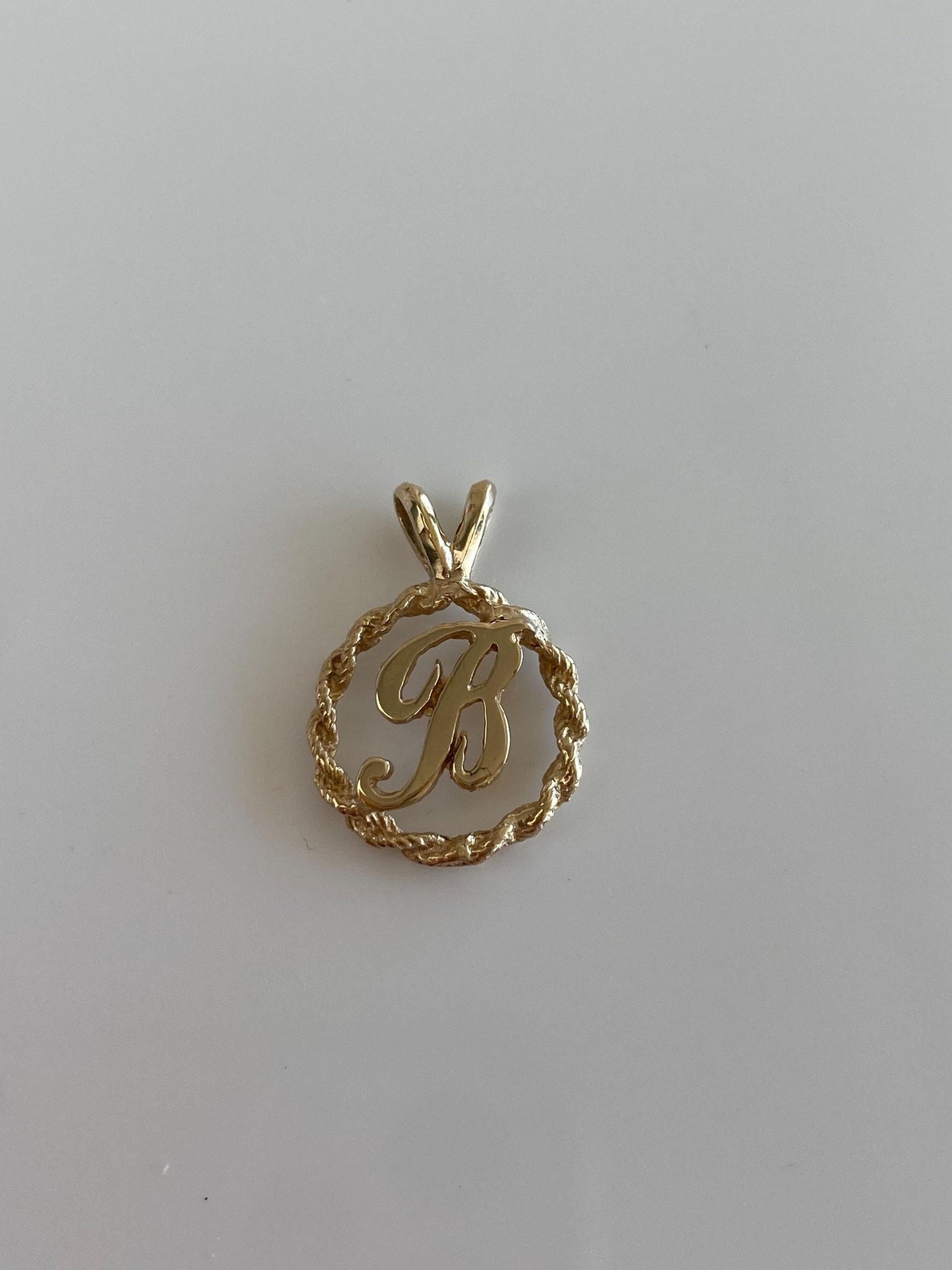 Solid 14k Yellow Gold Initial 'B' Rope Border Charm