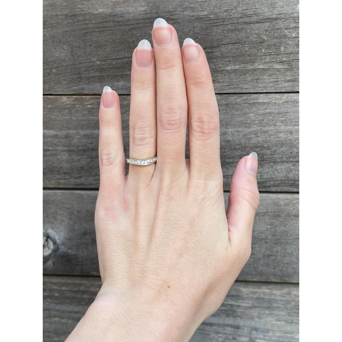 Vintage Solid 14k White Gold Diamond Wavy Ring Band - Size 5